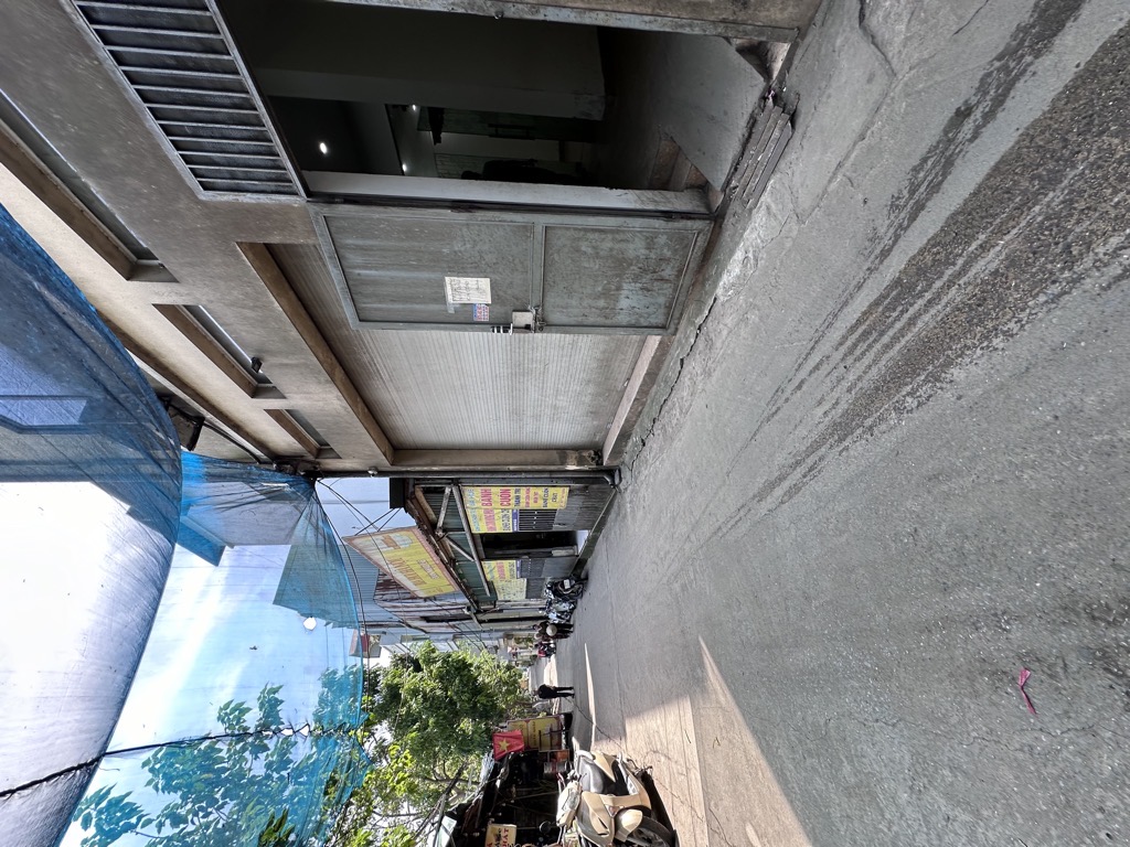 Bán nhà Ngõ 1 Thuý Lĩnh - diện tích 100m2 3 tầng - Ô TÔ TRÁNH KINH DOANH VĂN PHÒNG - giá 17,5 tỷ