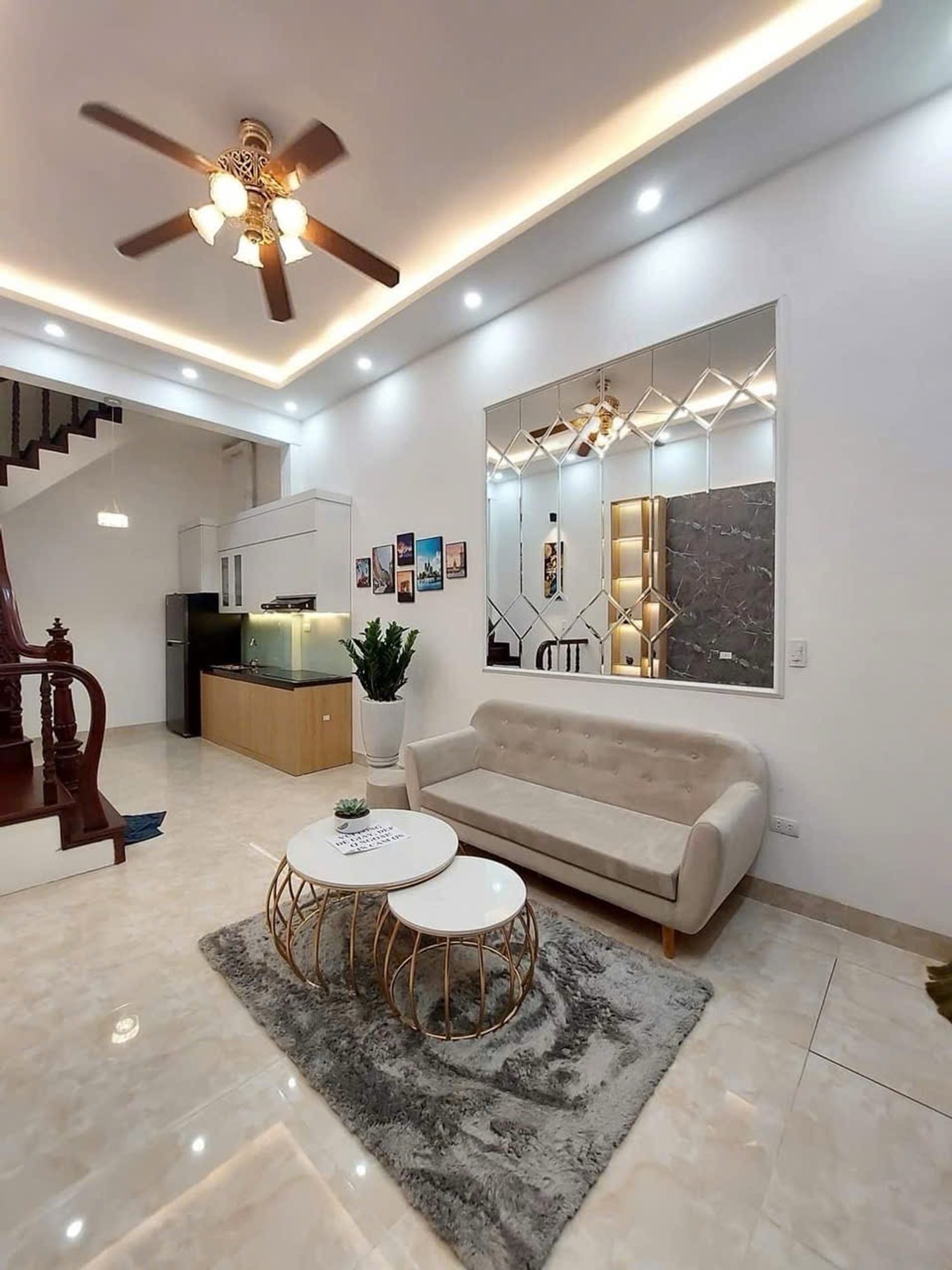 Bán nhà Tân Mai - diện tích 26m2 5 tầng - Nhà đẹp, full nội thất - giá 8,2 tỷ