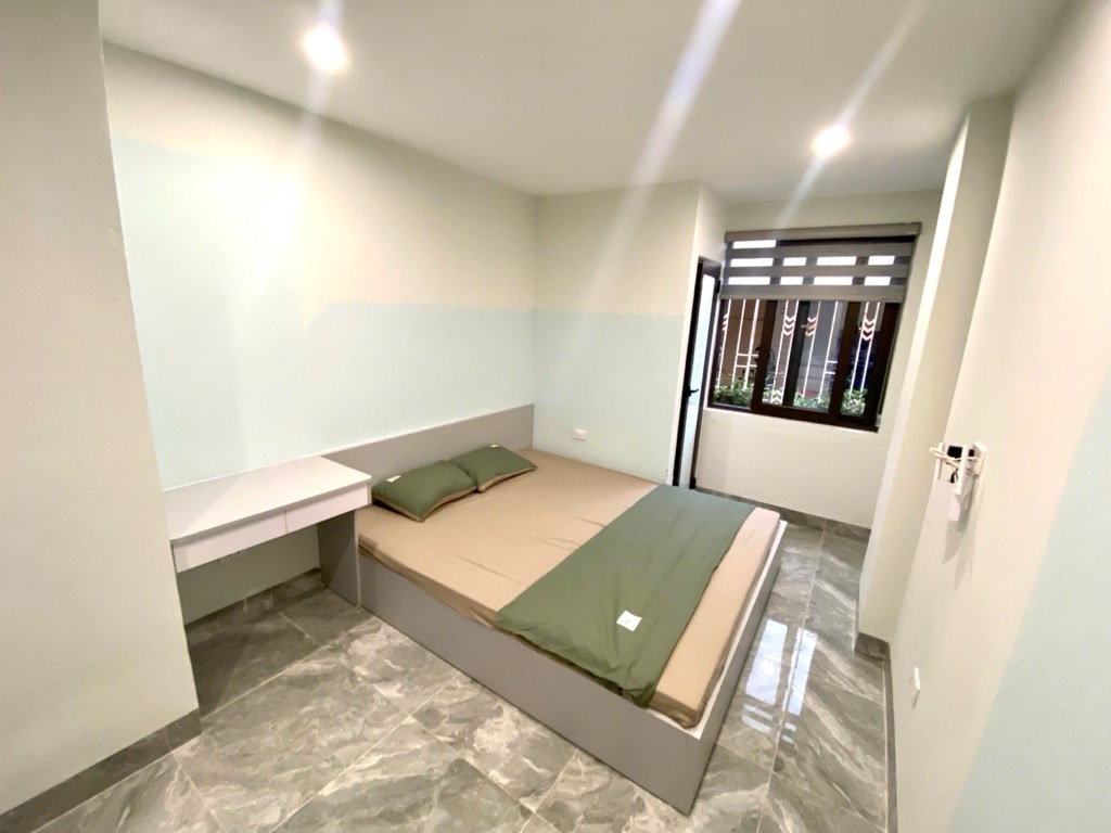 Bán nhà Trung Văn - diện tích 80m2 7 tầng - Ngõ 1 ô tô tránh - giá 28 tỷ