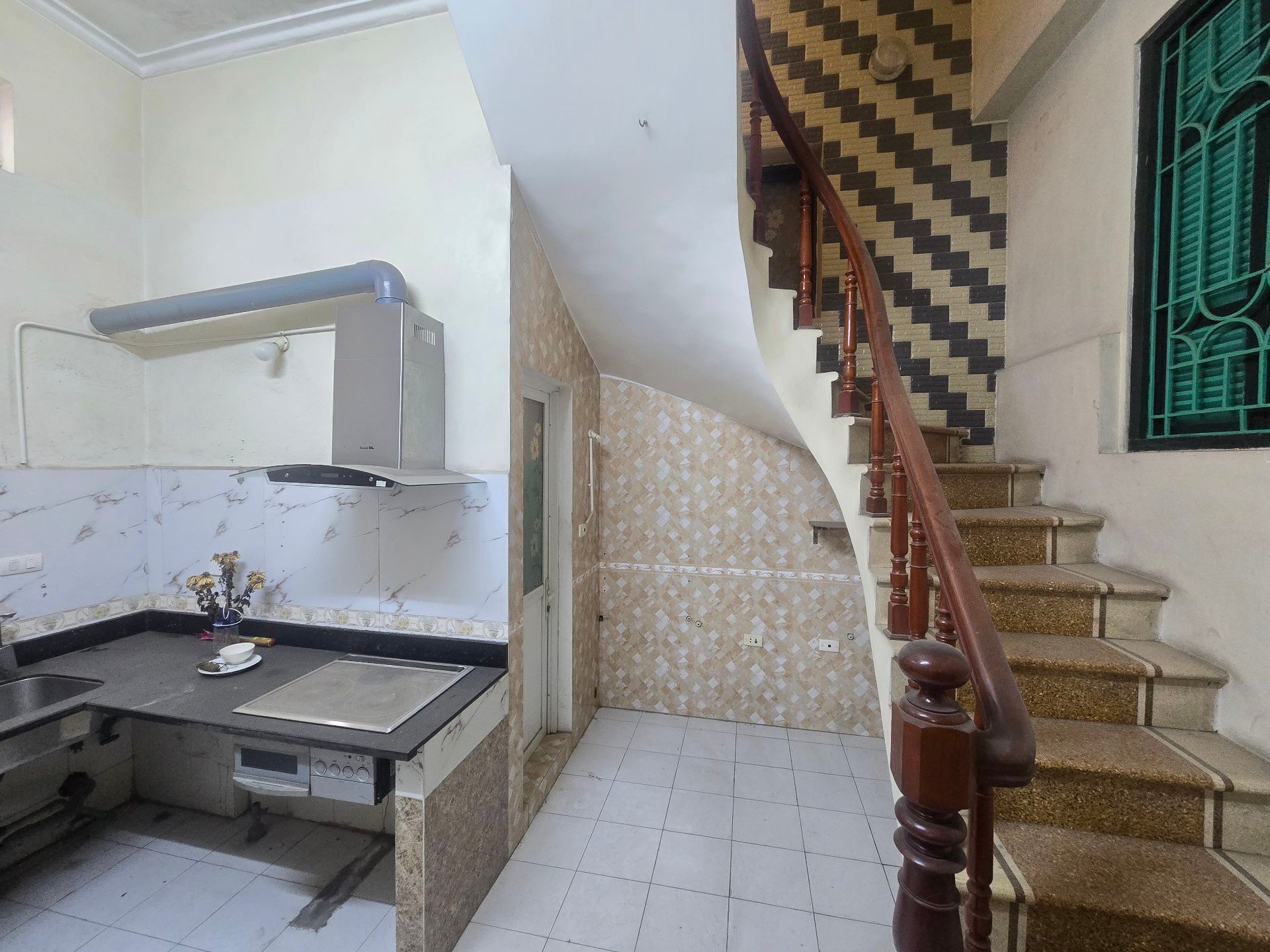 Bán nhà Yên Duyên - diện tích 52m2 4 tầng - Ô TÔ - giá 18,5 tỷ