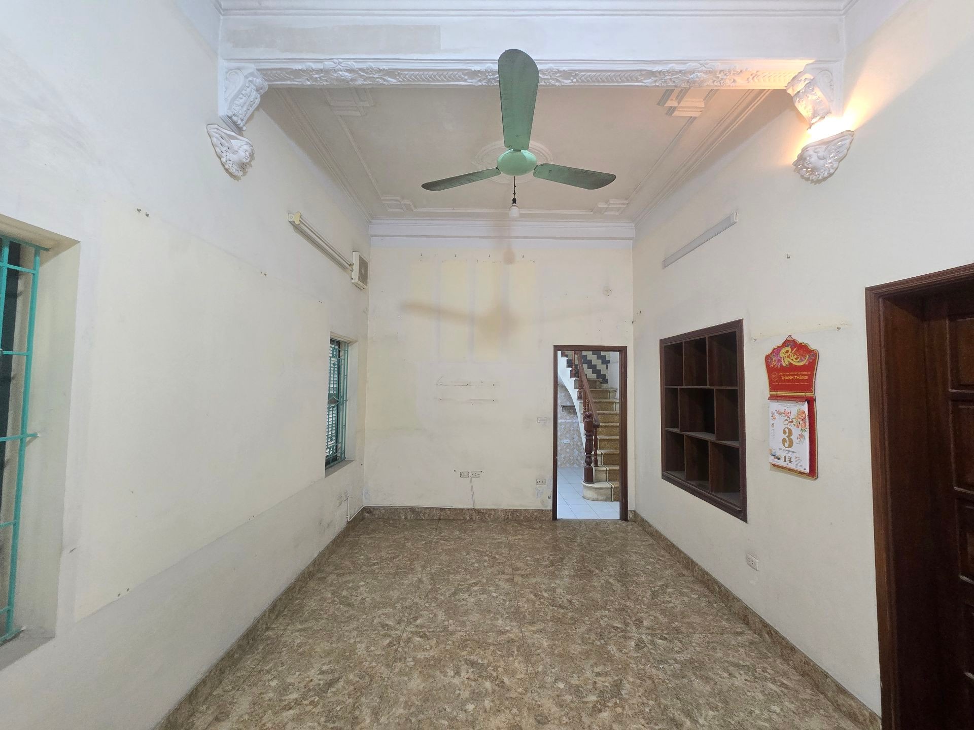 Bán nhà Yên Duyên - diện tích 52m2 4 tầng - Ô TÔ - giá 18,5 tỷ