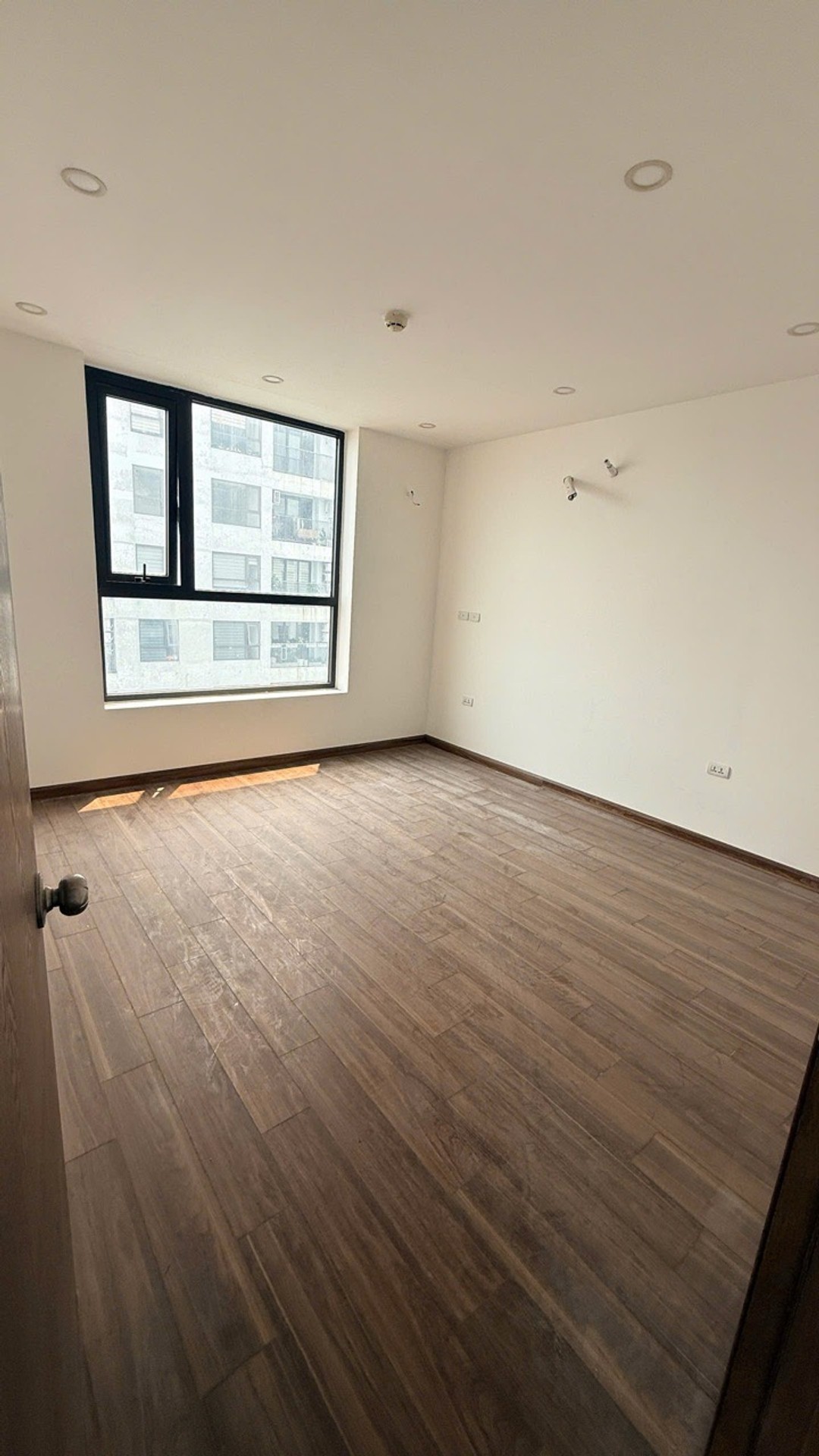 Bán nhà Đại Kim - diện tích 107m2 25 tầng - Căn hộ lô góc - giá 8,39 tỷ