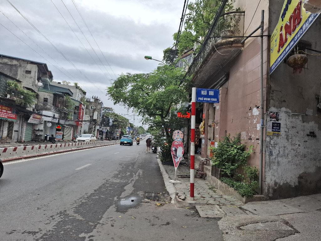 Bán nhà Minh Khai - diện tích 94m2 2 tầng - Nhà cũ xác định bán đất - giá 13 tỷ