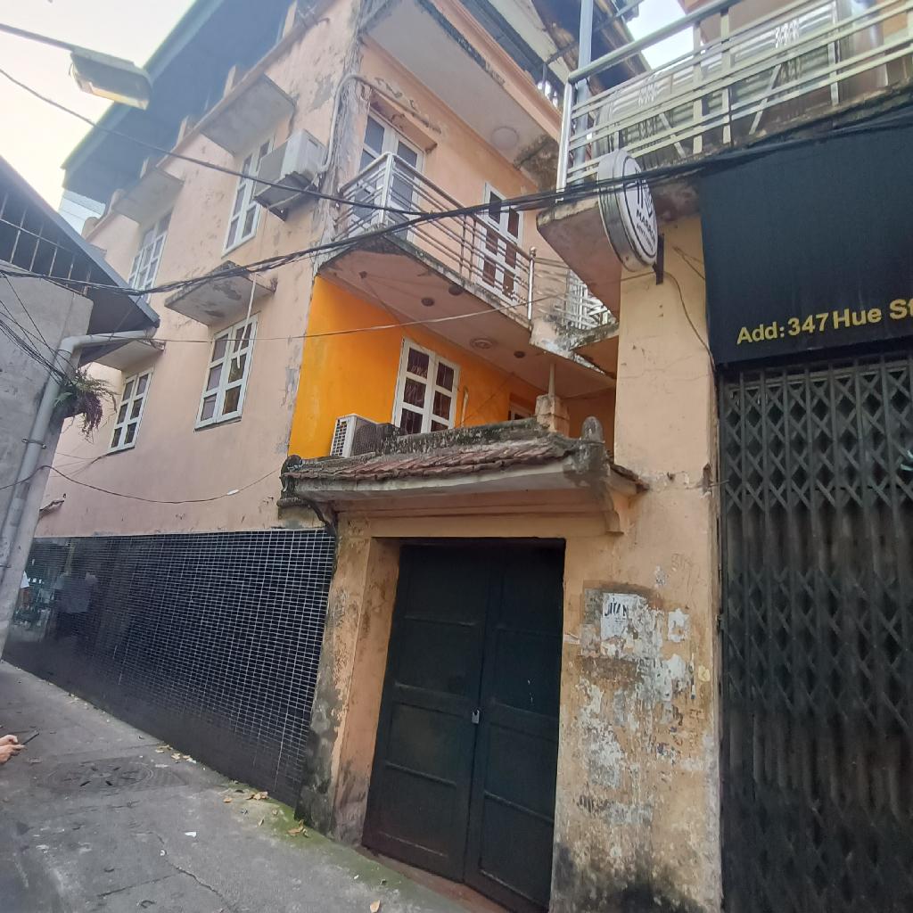 Bán nhà Phố Huế - diện tích 113m2 3 tầng - Mặt phố VIP, lô góc - giá 96 tỷ