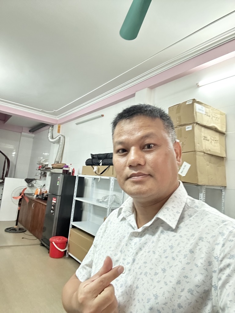 Bán nhà Lê Trọng Tấn - diện tích 39m2 3 tầng - Lô góc, mặt ngõ thông ô tô - giá 10,8 tỷ