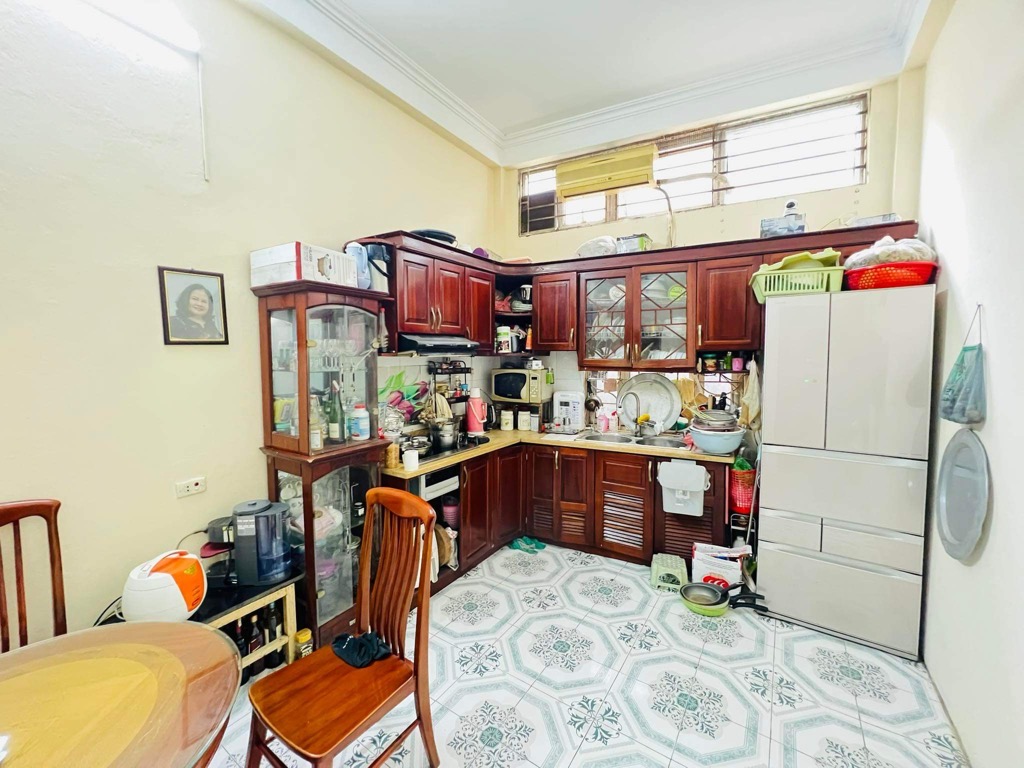 Bán nhà Giáp Bát - diện tích 55m2 4 tầng - MẶT THOÁNG - giá 20 tỷ