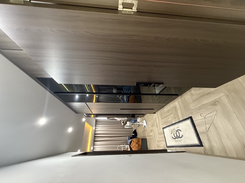 Bán nhà Tân Mai - diện tích 40m2 5 tầng - Ô TÔ ĐỖ CÁCH NHÀ 5M - giá 11,5 tỷ