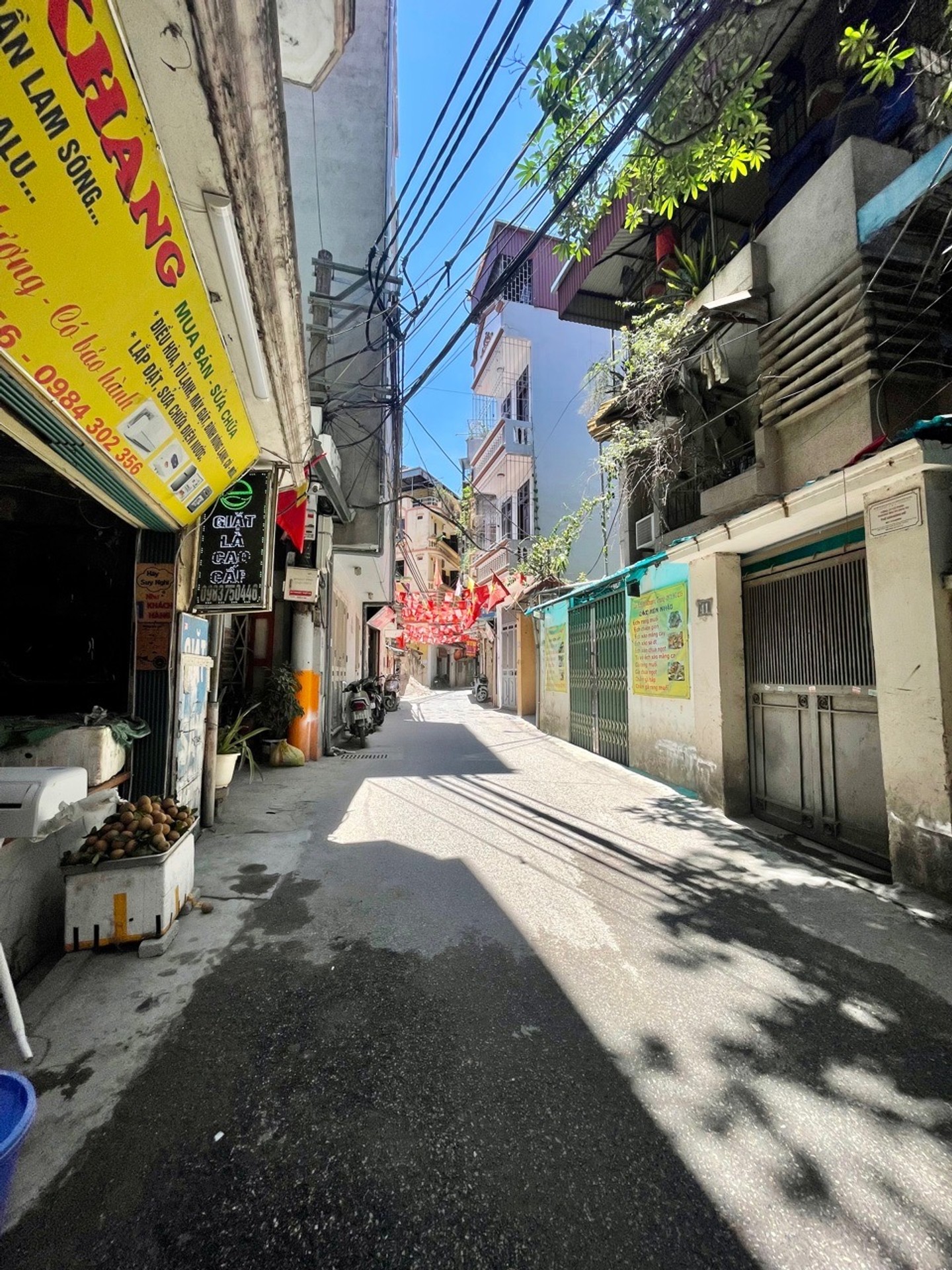 Bán nhà Khương Trung - diện tích 49m2 2 tầng - Mặt ngõ ô tô - giá 11 tỷ
