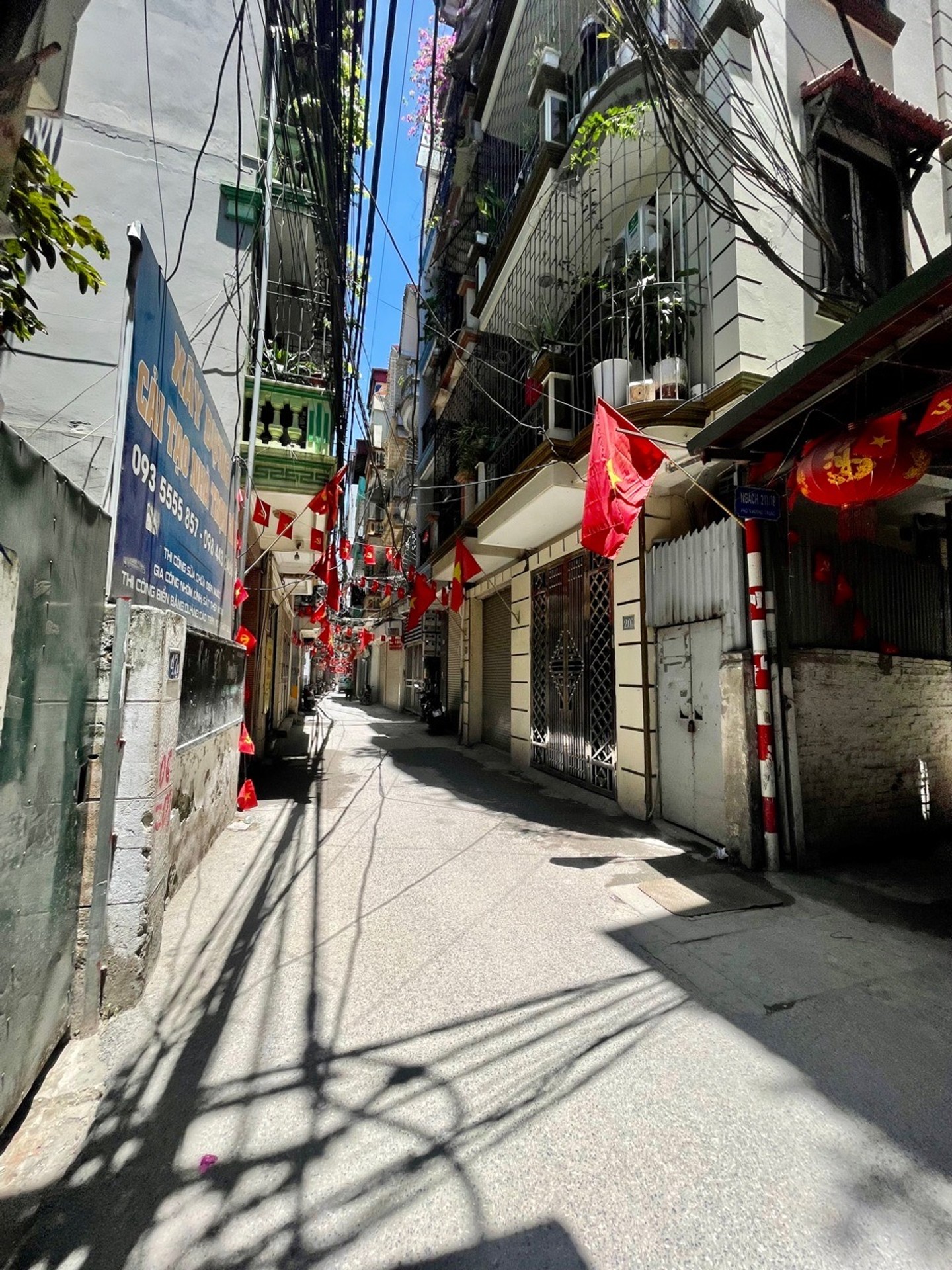 Bán nhà Khương Trung - diện tích 49m2 2 tầng - Mặt ngõ ô tô - giá 11 tỷ