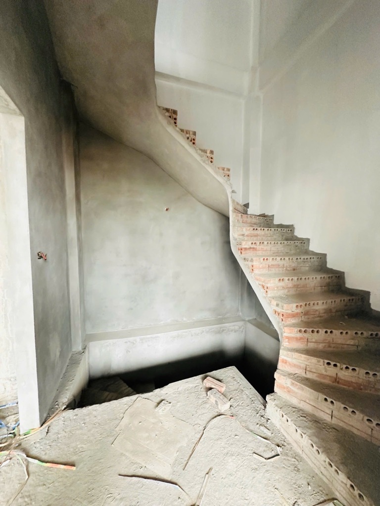 Bán nhà Triều Khúc - diện tích 126.2m2 8 tầng - TOÀ NHÀ 2 SÀN KINH DOANH - giá 69 tỷ