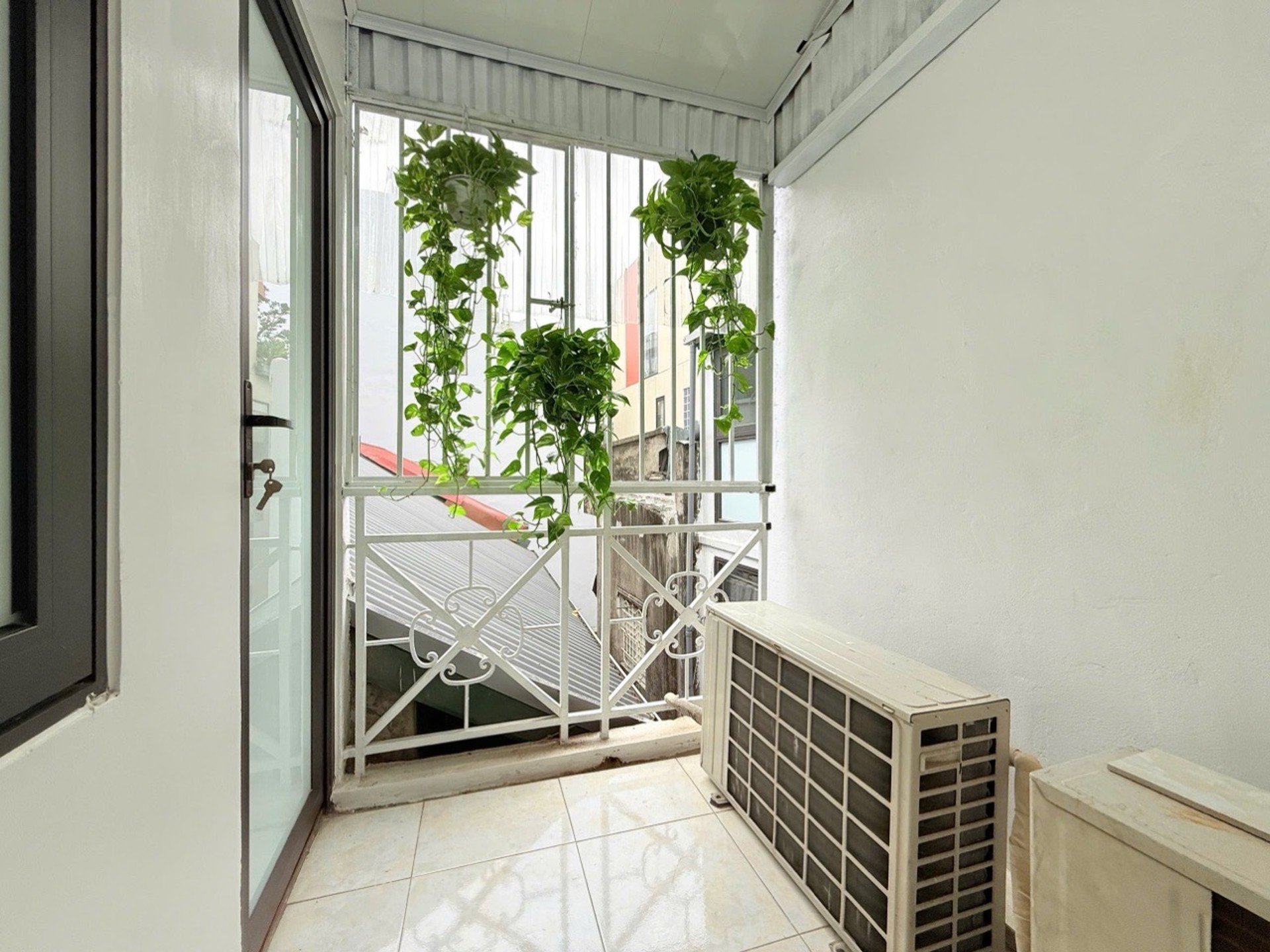 Bán nhà Trần Khát Chân - diện tích 32m2 4 tầng - hiếm nhà bán - giá 6,9 tỷ