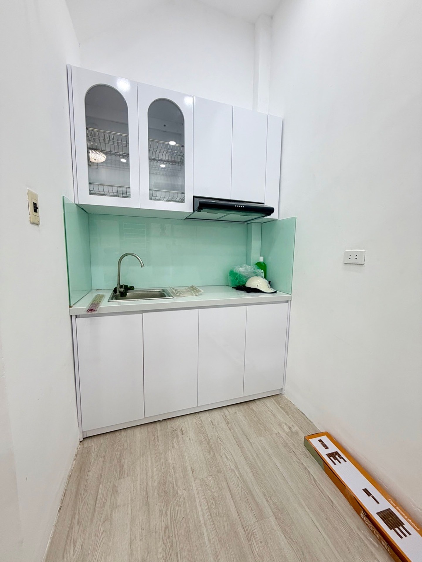 Bán nhà Hồng Mai - diện tích 19m2 4 tầng - gần ô tô - giá 3,7 tỷ