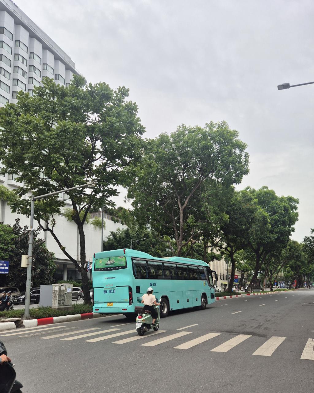 Bán nhà Lê Duẩn - diện tích 158m2 3 tầng - Mặt tiền 10m - giá Nhỉnh 63 tỷ