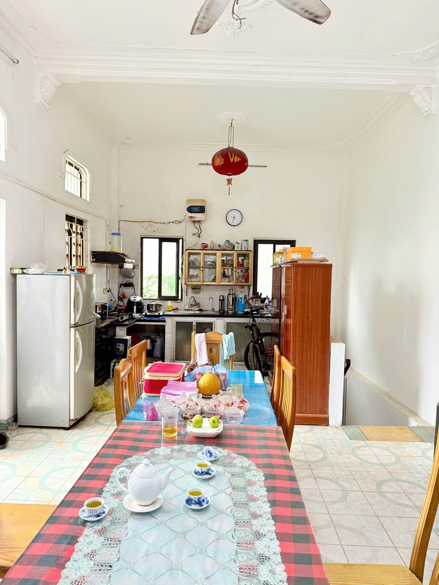 Bán nhà La Thành - diện tích 170m2 4 tầng - 2 mặt tiền - giá 150 tỷ