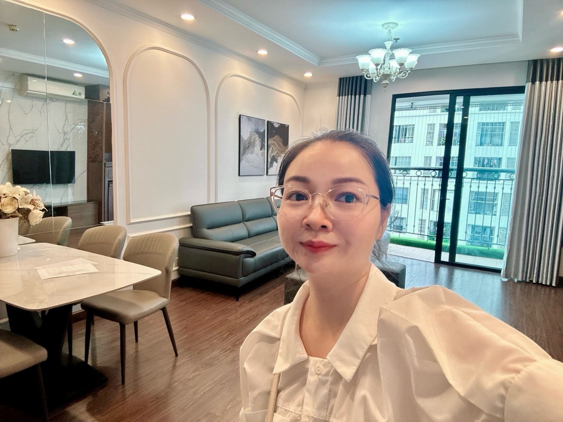 Bán nhà Minh Khai - diện tích 95m2 1 tầng - Chung cư cao cấp Times City - giá 10,7 tỷ