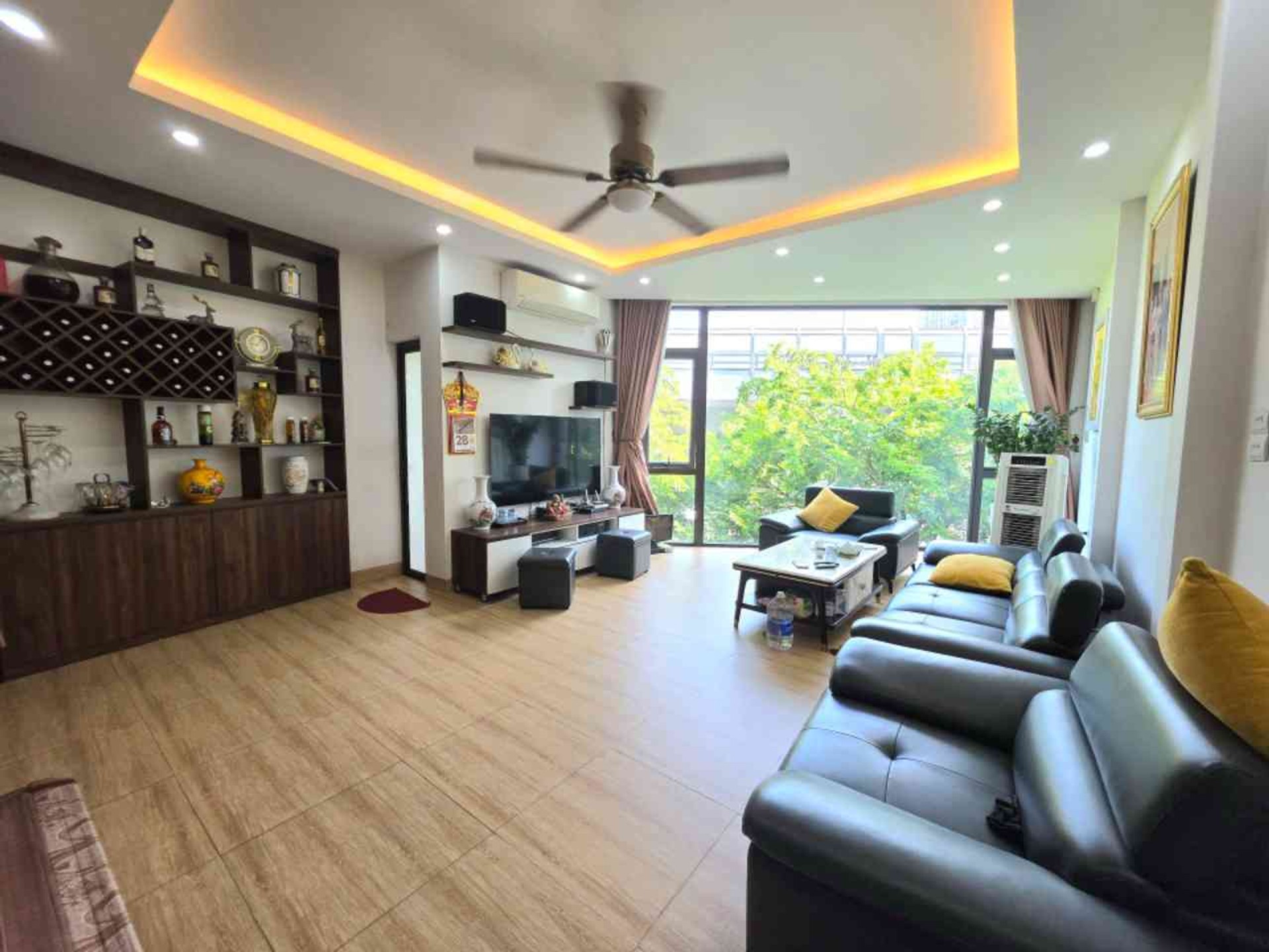 Bán nhà Minh Khai - diện tích 60m2 7 tầng - Nhà mặt phố, thang máy - giá 39 tỷ