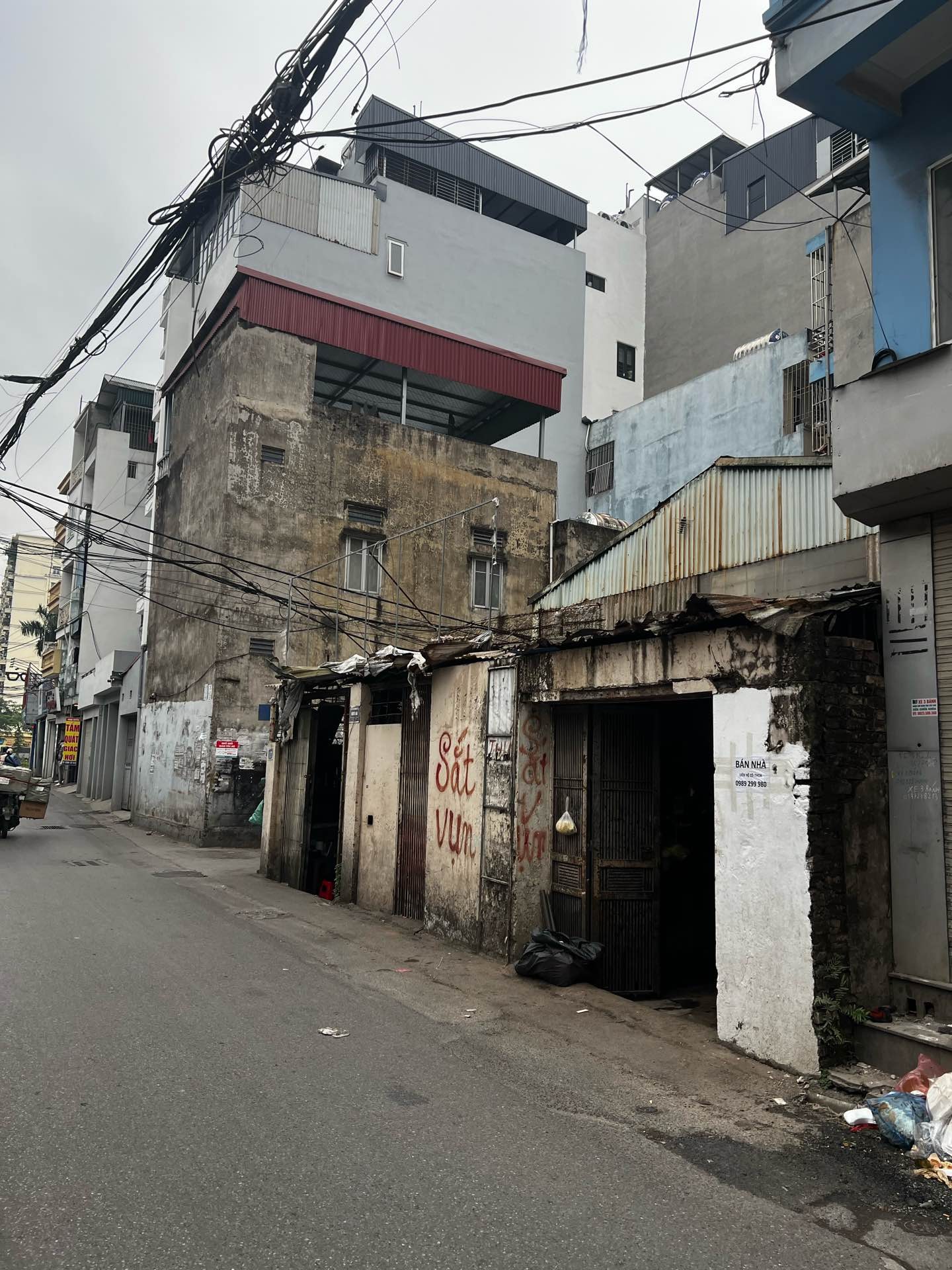 Bán nhà Kim Giang - diện tích 44m2 1 tầng - Ngõ oto tránh - giá 18 tỷ