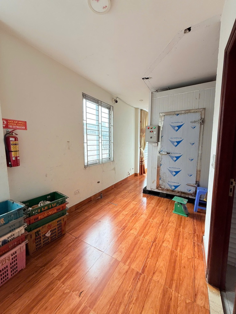 Bán nhà Giải Phóng - diện tích 54m2 7 tầng - Ô TÔ TRÁNH - giá 25 tỷ