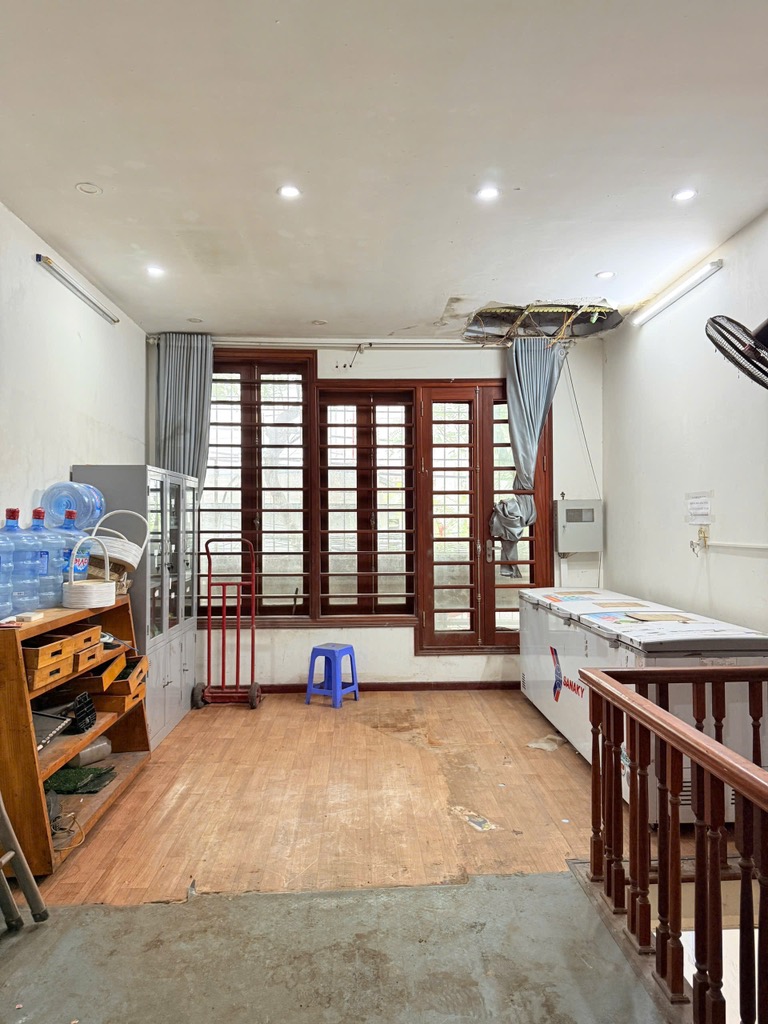 Bán nhà Giải Phóng - diện tích 54m2 7 tầng - Ô TÔ TRÁNH - giá 25 tỷ