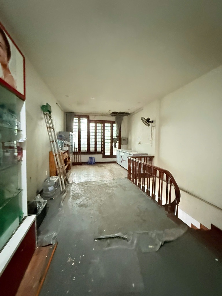 Bán nhà Giải Phóng - diện tích 54m2 7 tầng - Ô TÔ TRÁNH - giá 25 tỷ