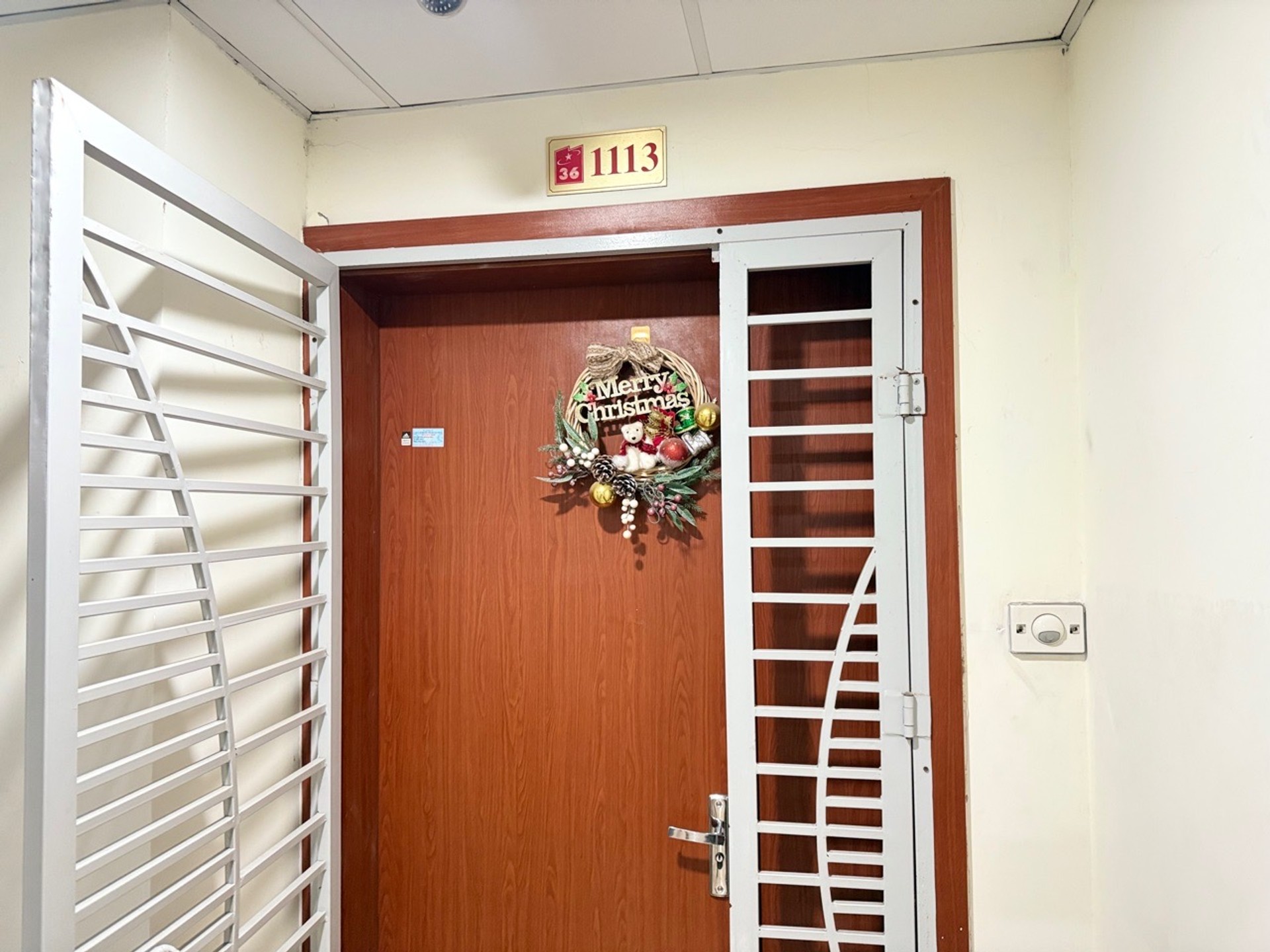 Bán nhà Trịnh Đình Cửu - diện tích 65m2 1 tầng - Căn hộ full nội thất - giá 5,85 tỷ