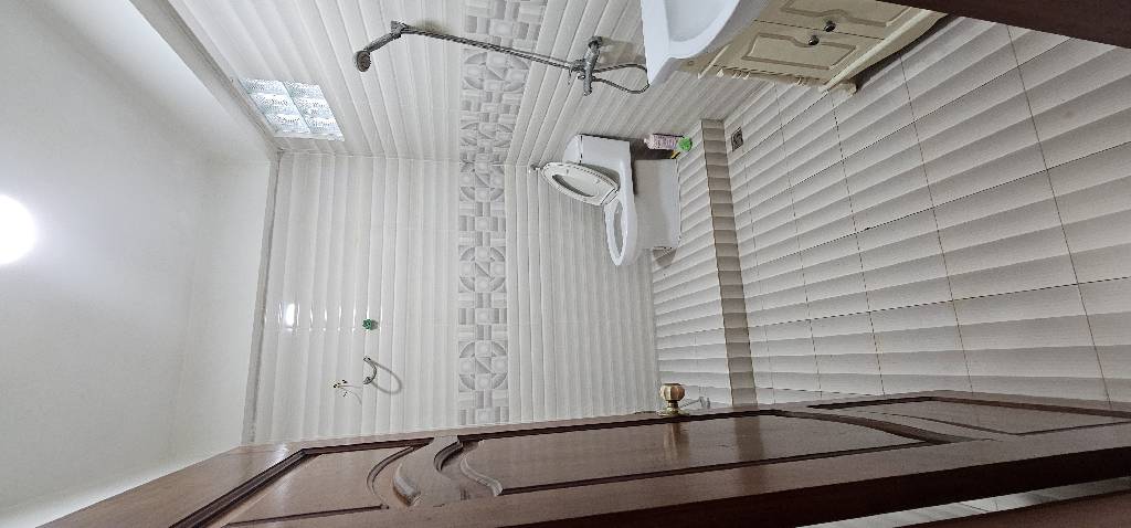 Bán nhà Tổng cục 5 - diện tích 100m2 5 tầng - Gara ô tô rộng - giá 31,5 tỷ