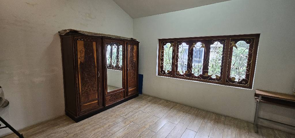 Bán nhà Tổng cục 5 - diện tích 100m2 5 tầng - Gara ô tô rộng - giá 31,5 tỷ