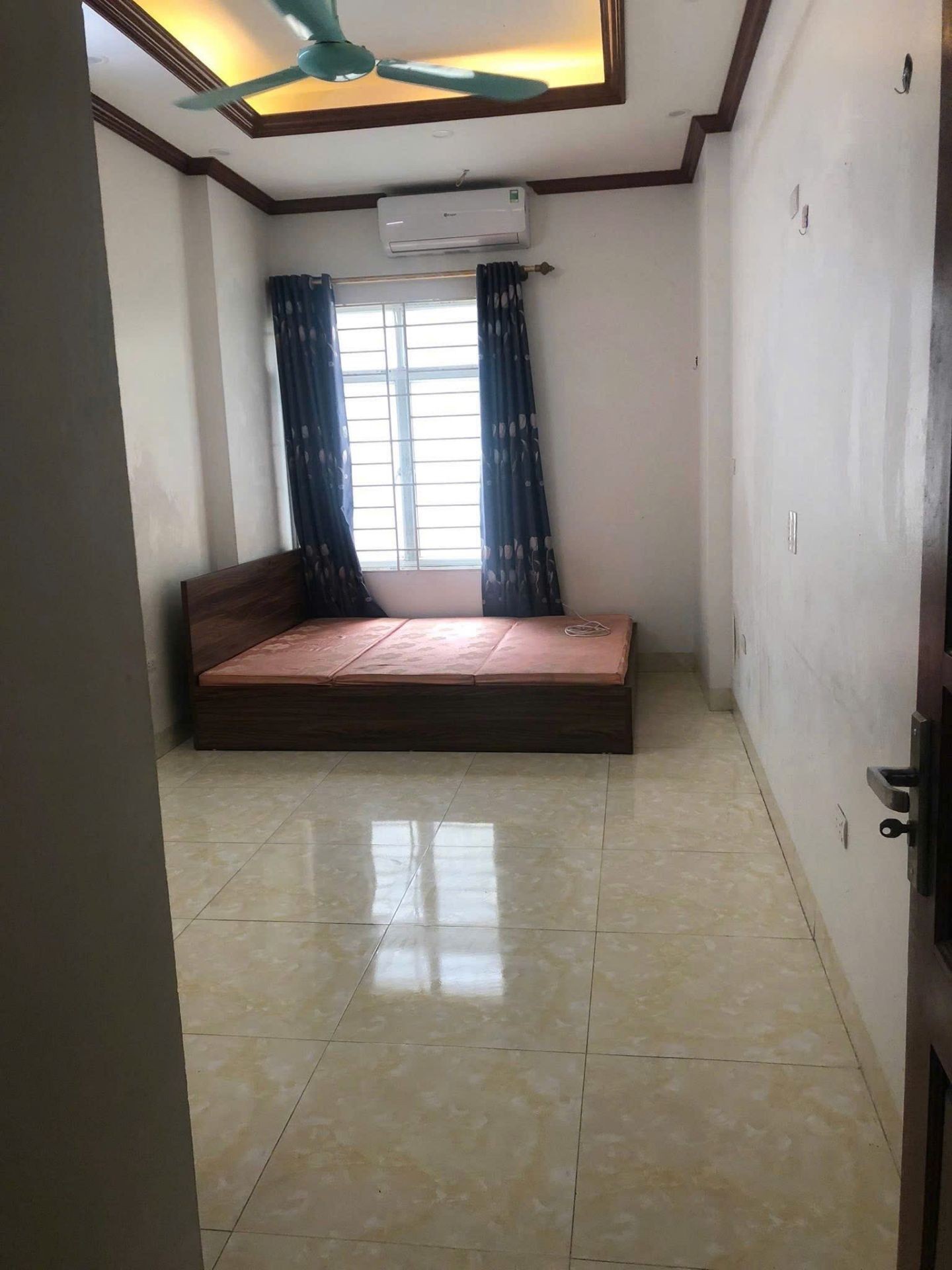 Bán nhà Trương Định - diện tích 44m2 5 tầng - Nhà đẹp hiếm có - giá 10,7 tỷ