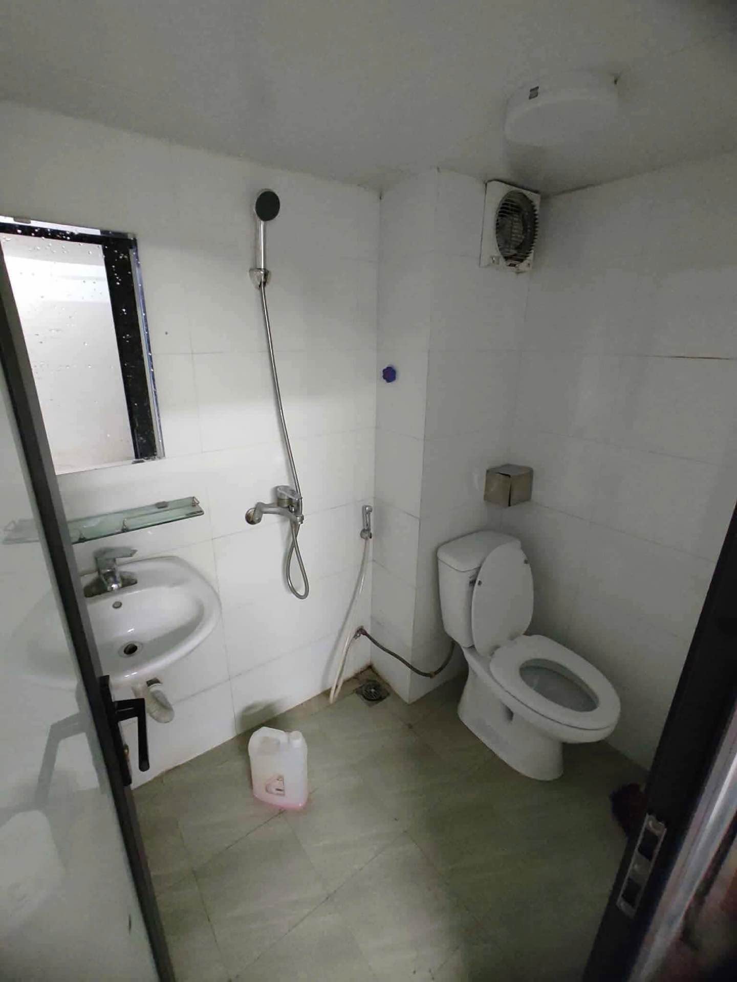Bán nhà Giáp Bát - diện tích 45m2 5 tầng - 2 mặt thoáng - giá 11,6 tỷ