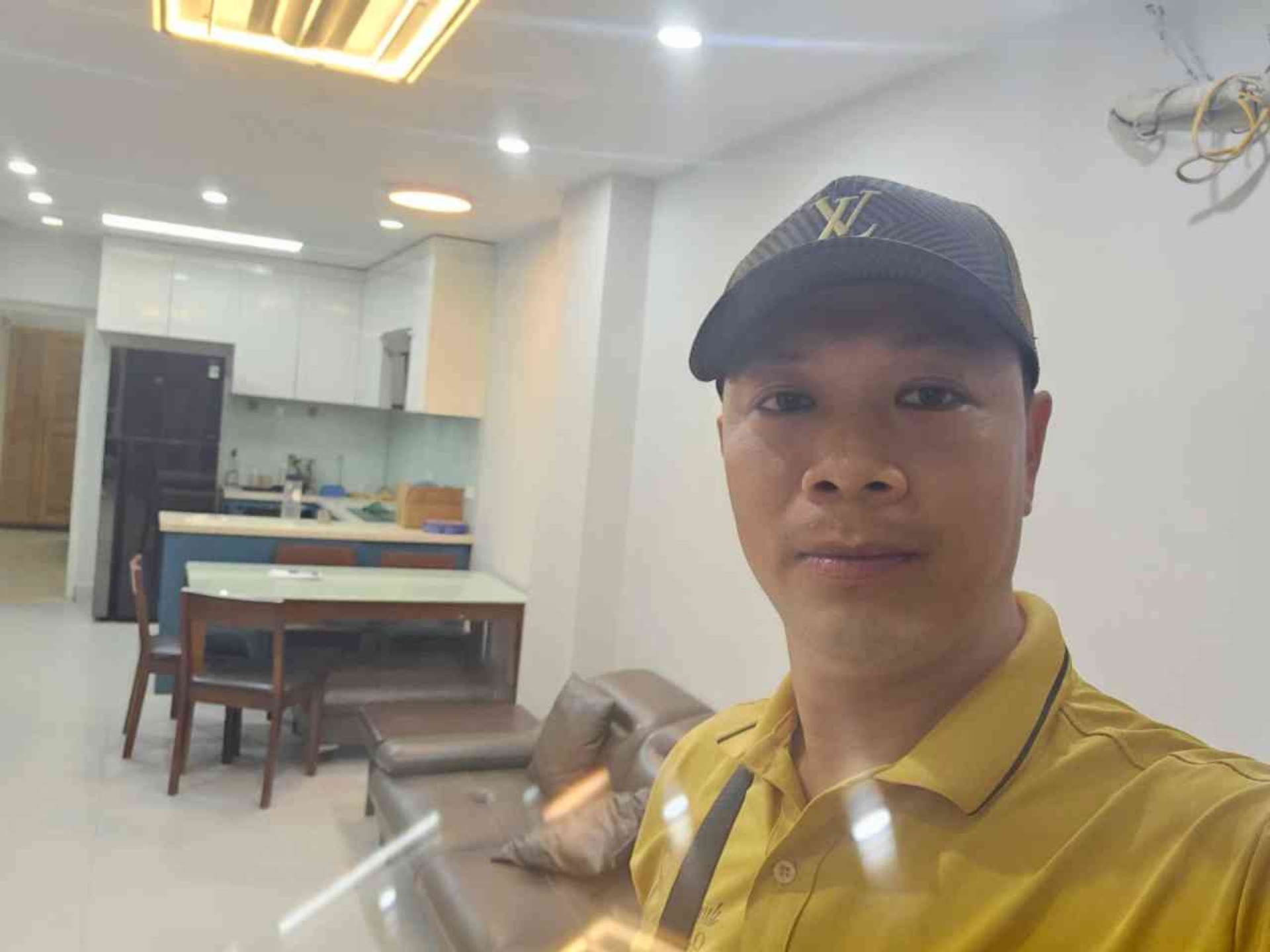 Bán nhà Trần Khát Chân - diện tích 43m2 5 tầng - Hàng đẹp + Thang Máy Gần Phố - giá 13,3 tỷ