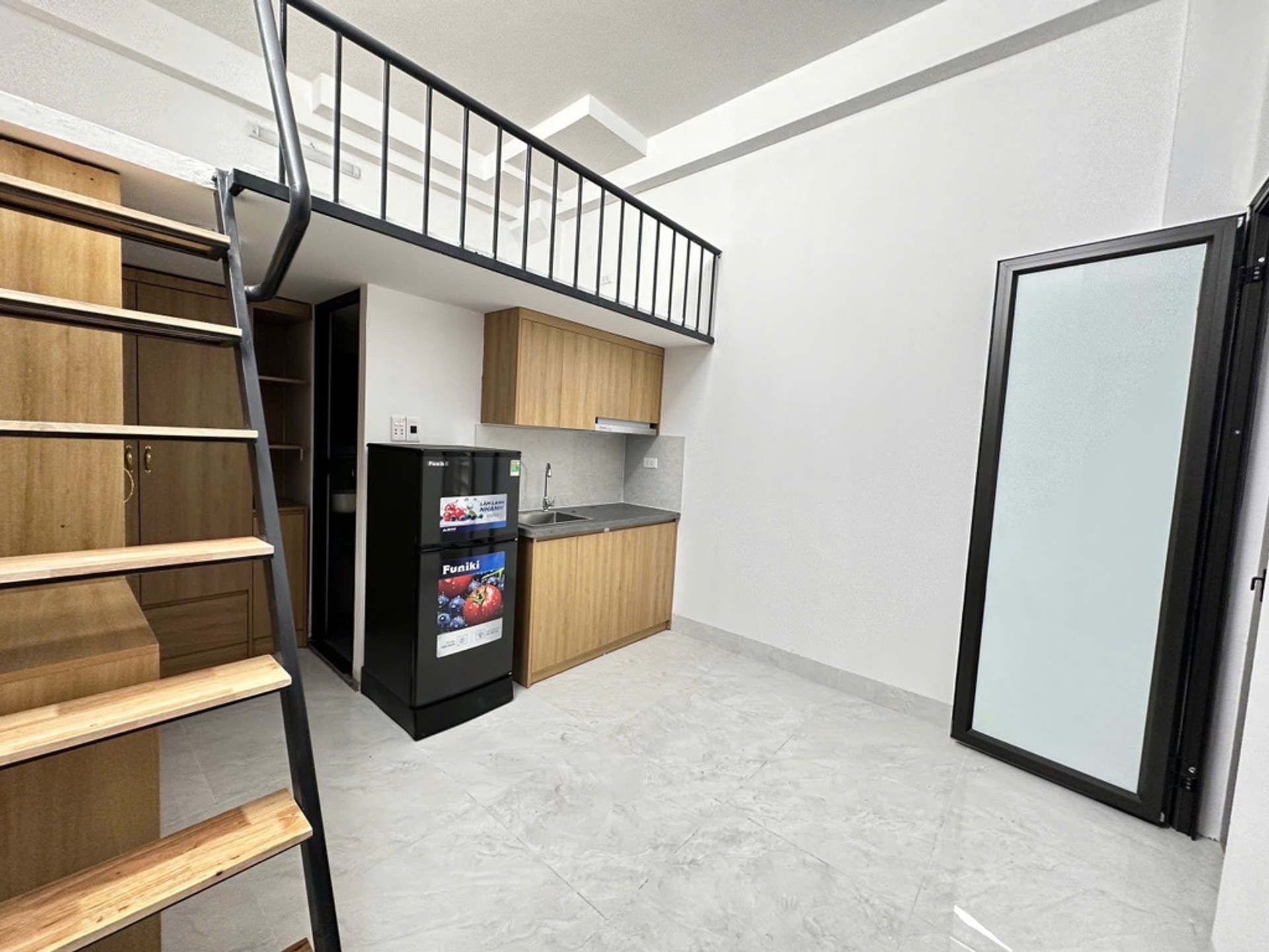 Bán nhà Khương Đình - diện tích 134m2 8 tầng - Lô góc 2 mặt thoáng - giá 45 tỷ