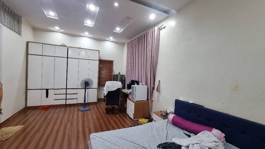 Bán nhà Kim Giang - diện tích 138.6m2 5 tầng - ngõ ô tô thông - giá 29,6 tỷ