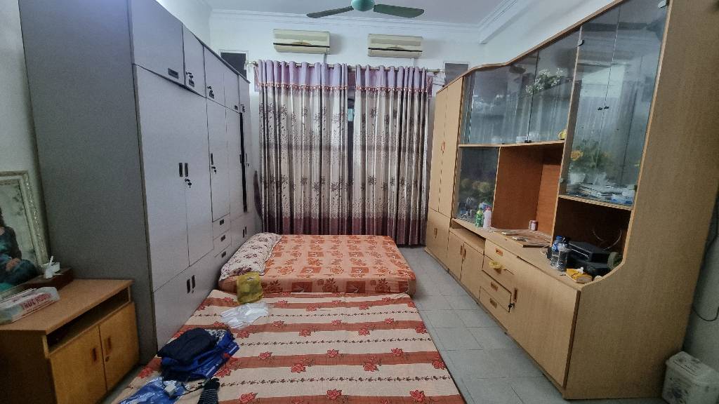 Bán nhà Kim Giang - diện tích 138.6m2 5 tầng - ngõ ô tô thông - giá 29,6 tỷ