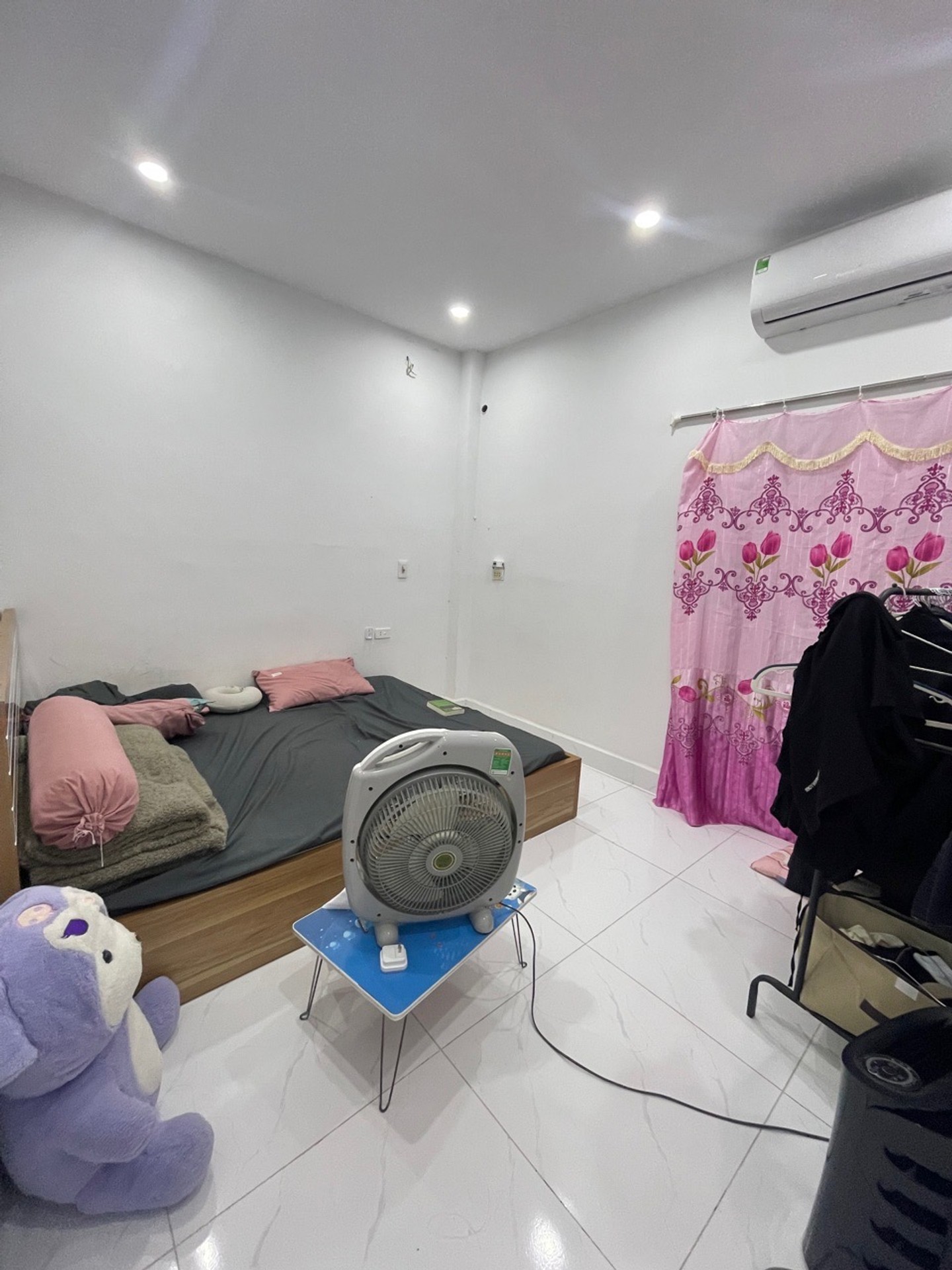 Bán nhà Lê Trọng Tấn - diện tích 34m2 2 tầng - Gần ô tô - giá 2,6 tỷ