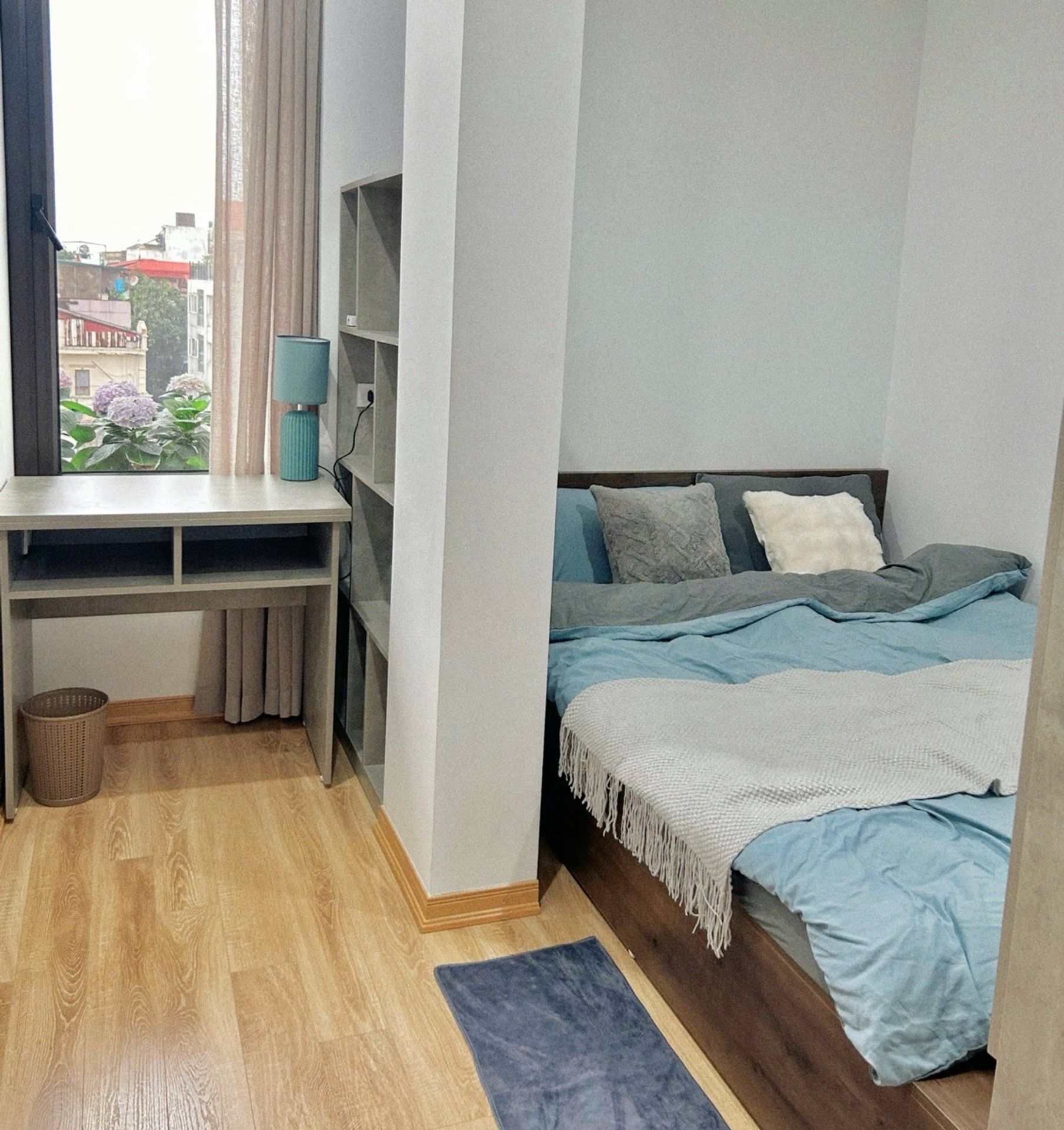 Bán nhà Lạc Trung - diện tích 72m2 5 tầng - Lô góc 3 thoáng vĩnh viễn - giá 6,1 tỷ