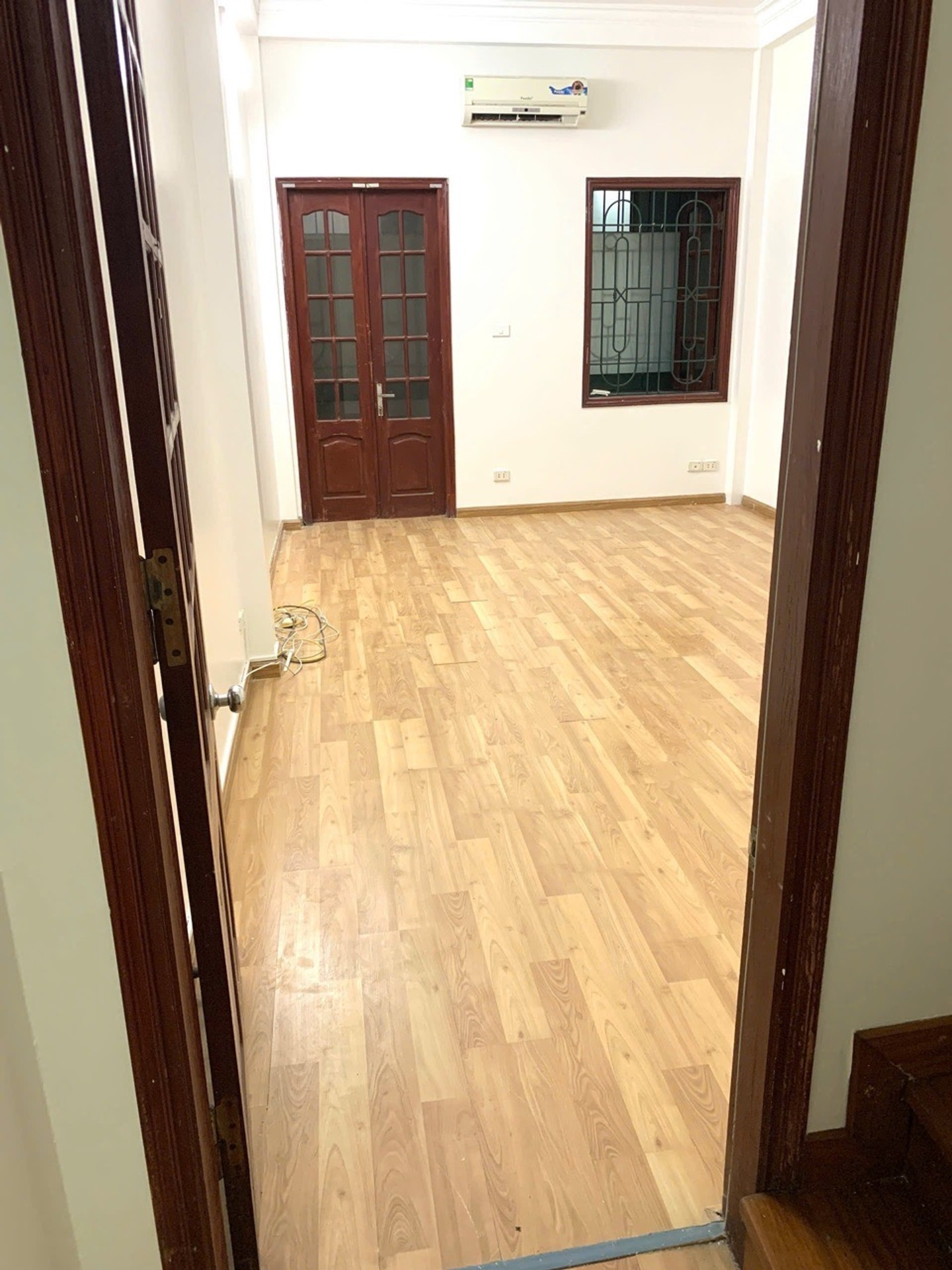 Bán nhà Lê Thanh Nghị - diện tích 45m2 4 tầng - SIÊU PHẨM MẶT NGÕ THÔNG - giá 12 tỷ