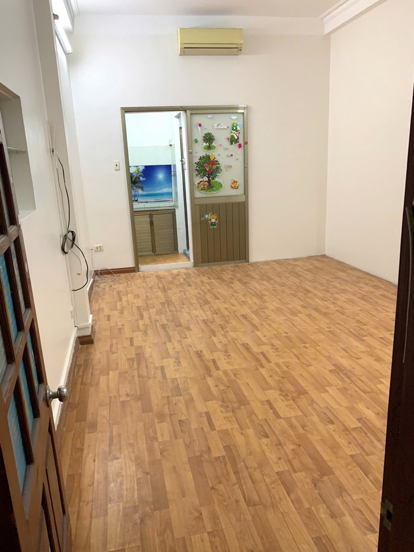 Bán nhà Lê Thanh Nghị - diện tích 45m2 4 tầng - SIÊU PHẨM MẶT NGÕ THÔNG - giá 12 tỷ