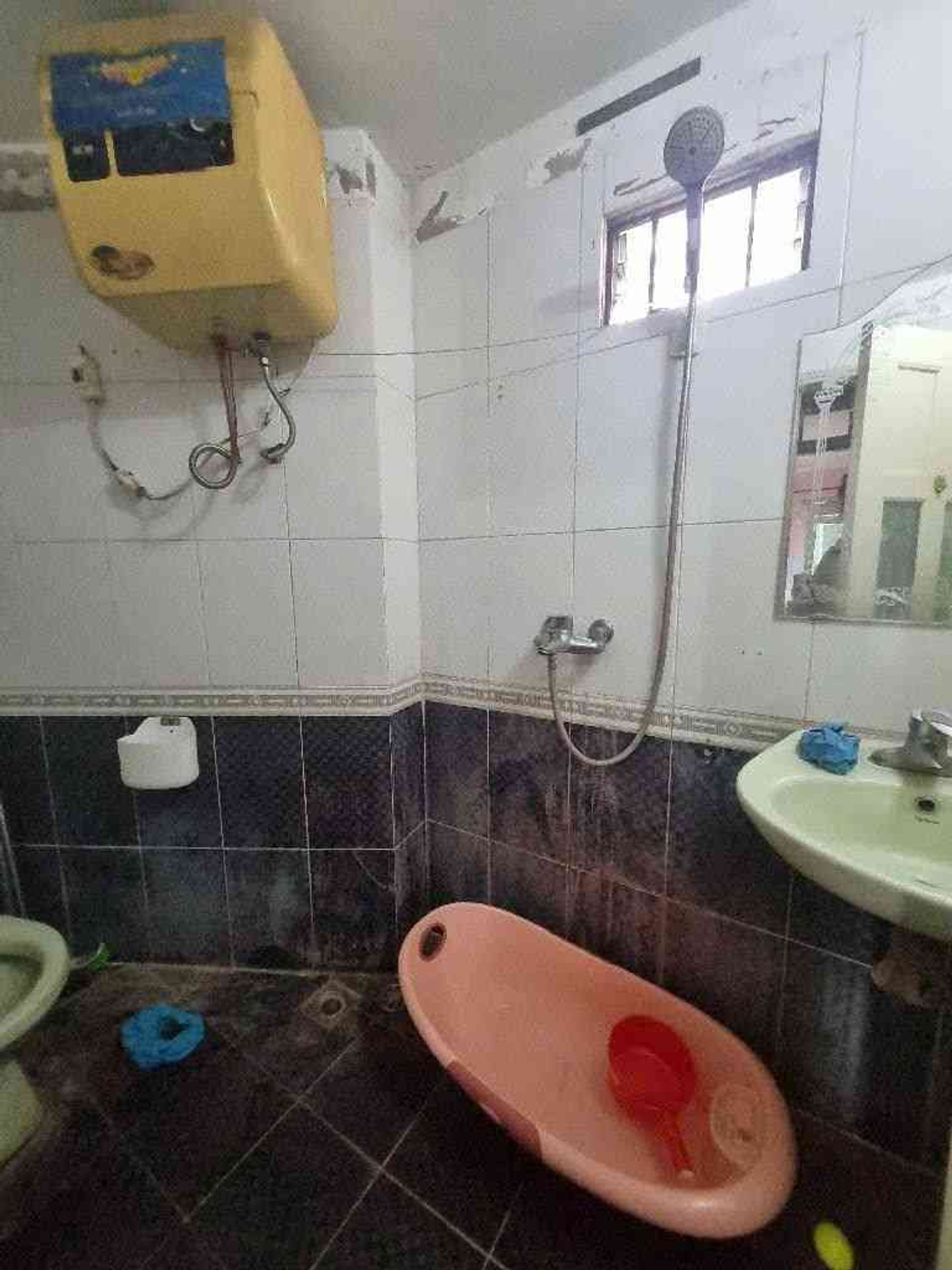 Bán nhà Nguyễn Chính - diện tích 29m2 4 tầng - gần ô tô - giá 3,5 tỷ