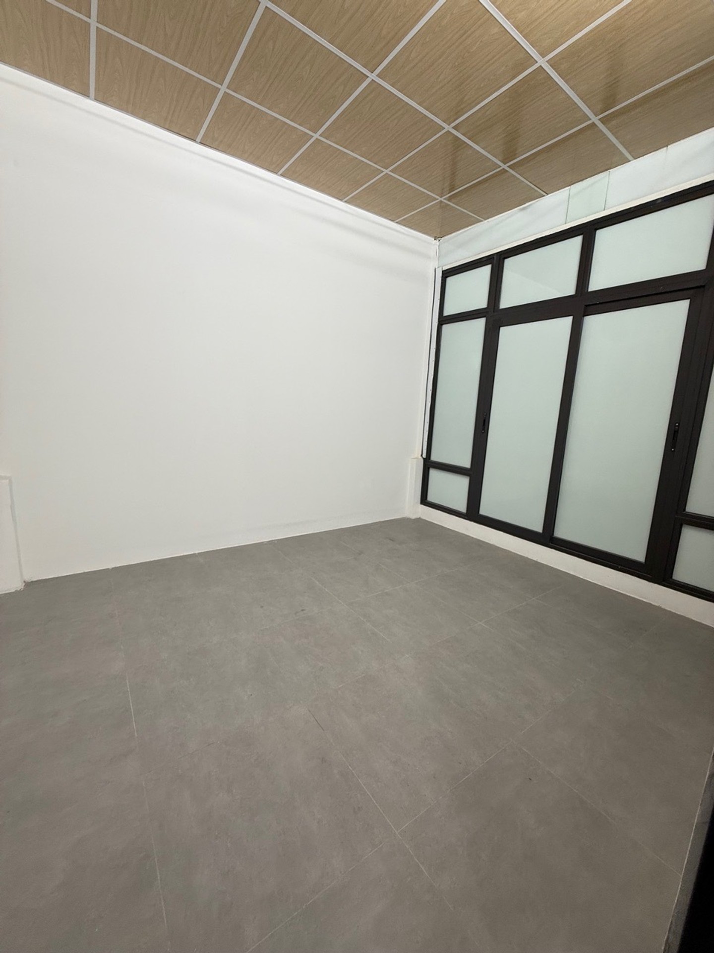 Bán nhà Hai Bà Trưng - diện tích 48m2 3 tầng - 2 mặt thoáng - giá 10 tỷ