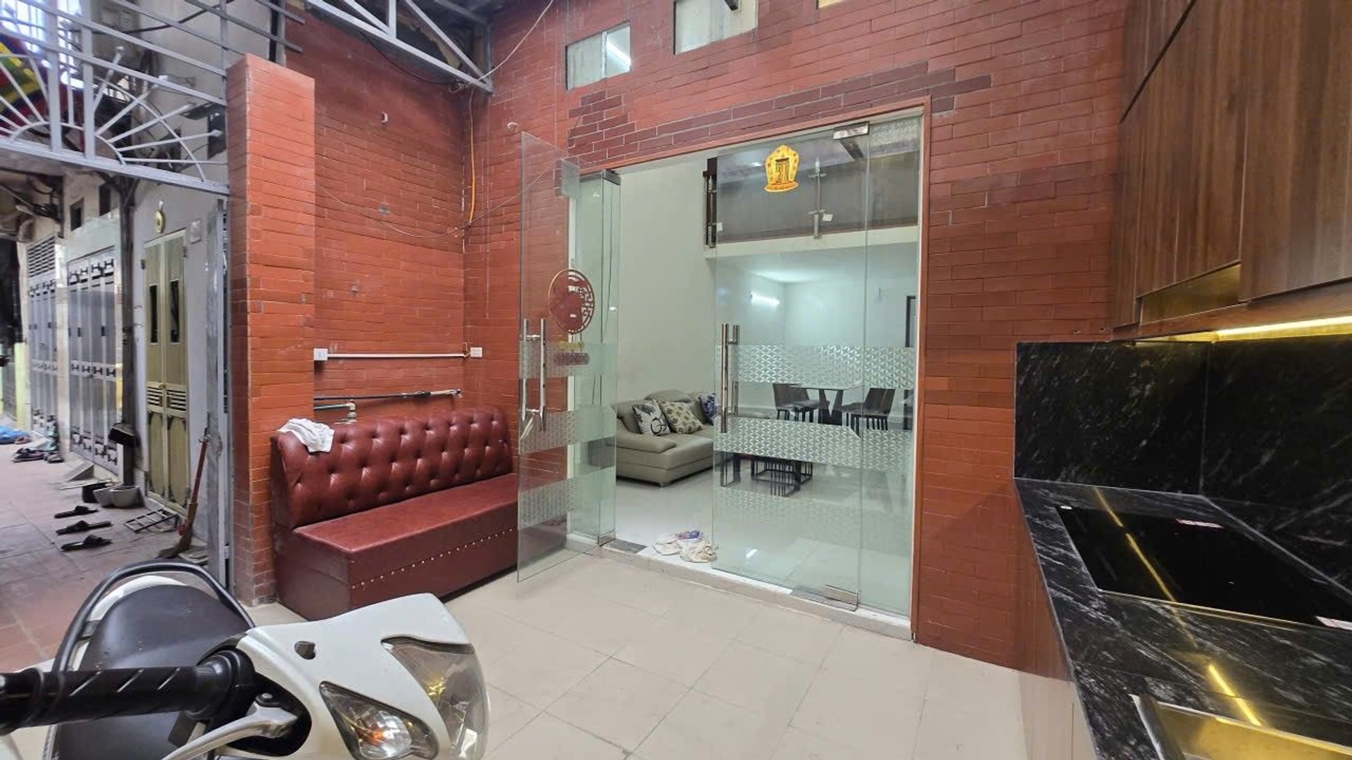 Bán nhà Vĩnh Hưng - diện tích 55m2 2 tầng - Nhà đẹp hiếm có - giá 3,99 tỷ