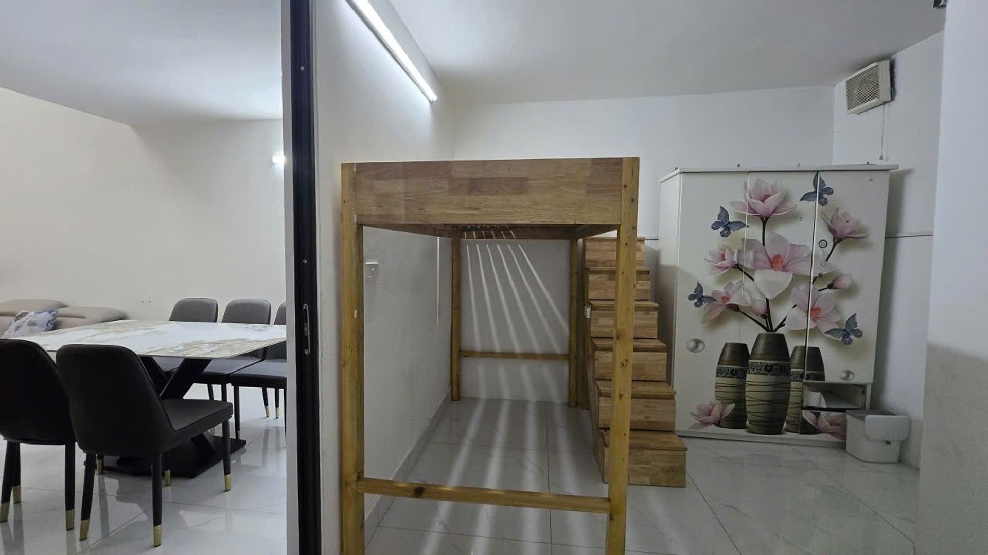 Bán nhà Vĩnh Hưng - diện tích 55m2 2 tầng - Nhà đẹp hiếm có - giá 3,99 tỷ