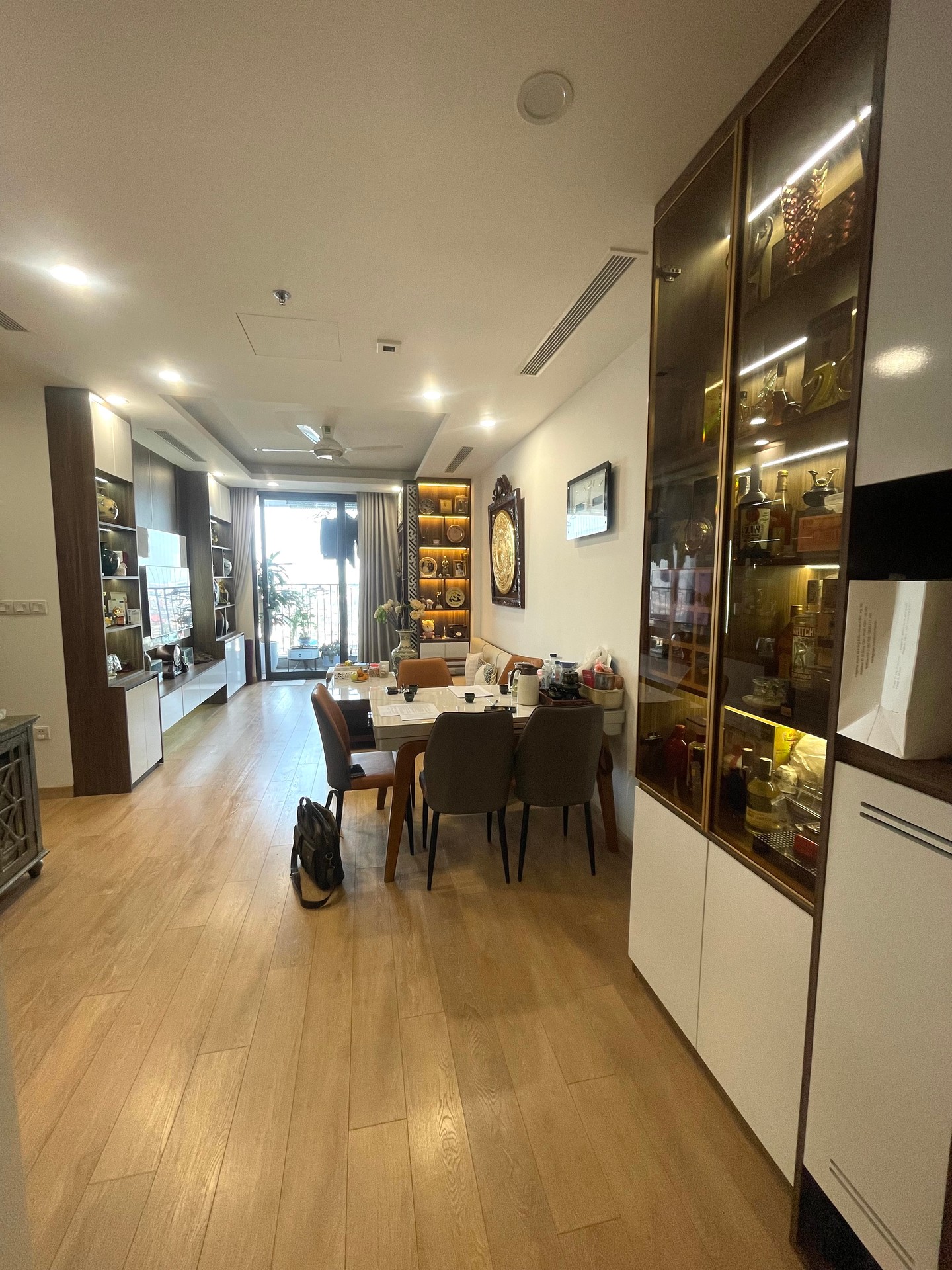 Bán nhà Minh Khai - diện tích 77m2 6 tầng - Căn hộ cao cấp - giá 9,6 tỷ
