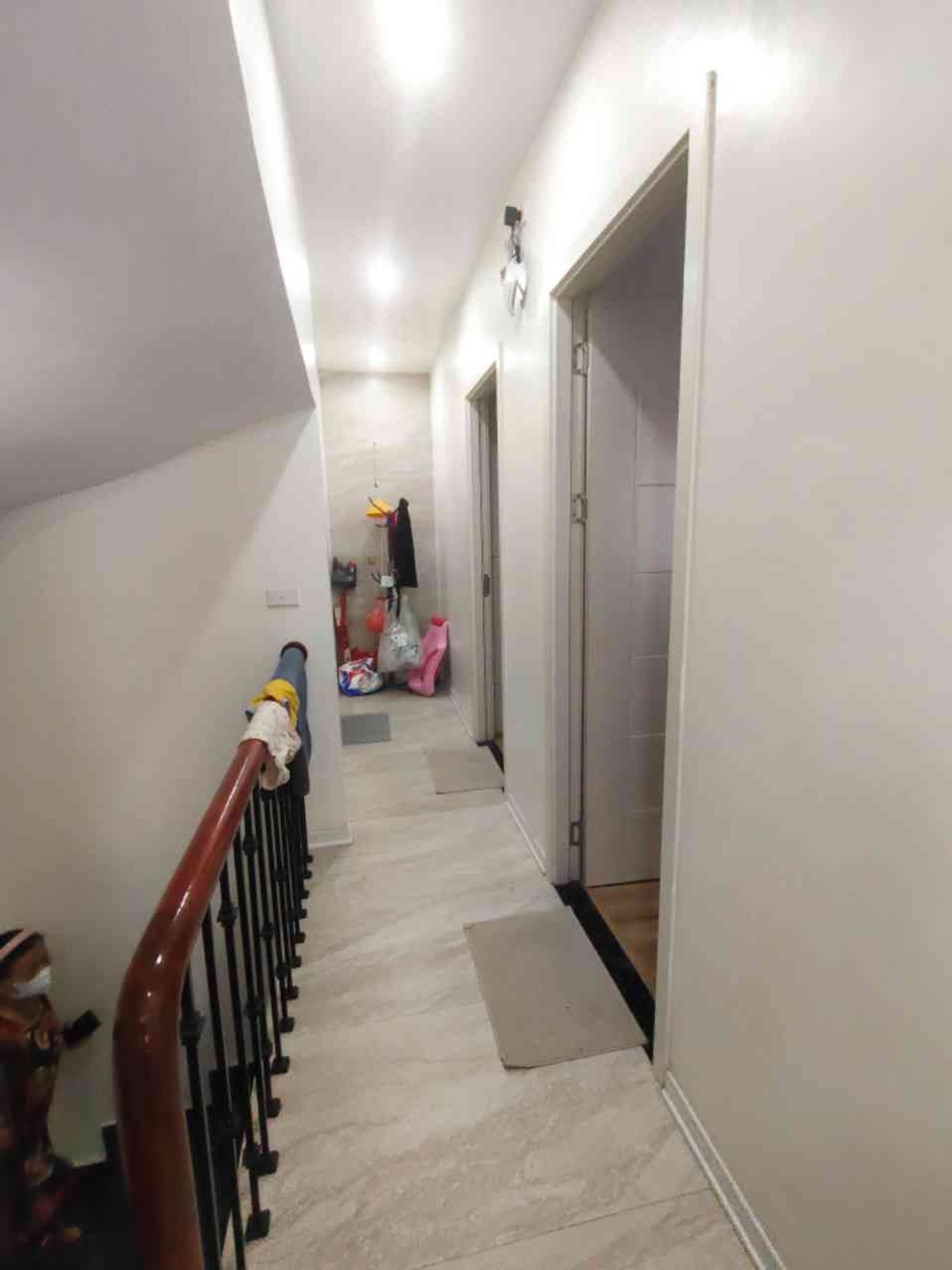 Bán nhà Giáp Bát - diện tích 43m2 5 tầng - gần bến xe Giáp Bát - giá 13,5 tỷ