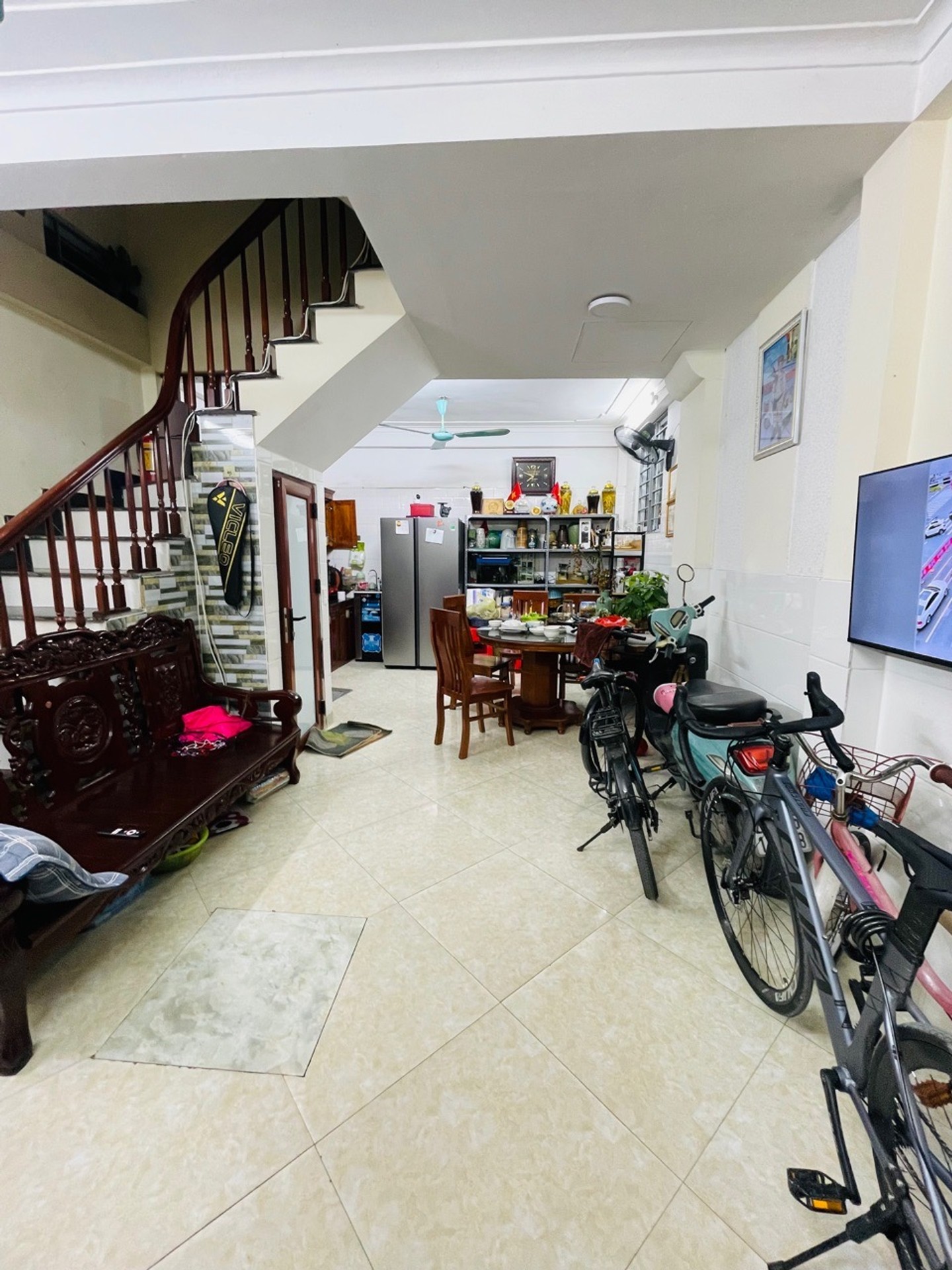 Bán nhà Bùi Xương Trạch - diện tích 33m2 4 tầng - Lô góc, ngõ nông - giá 4,4 tỷ
