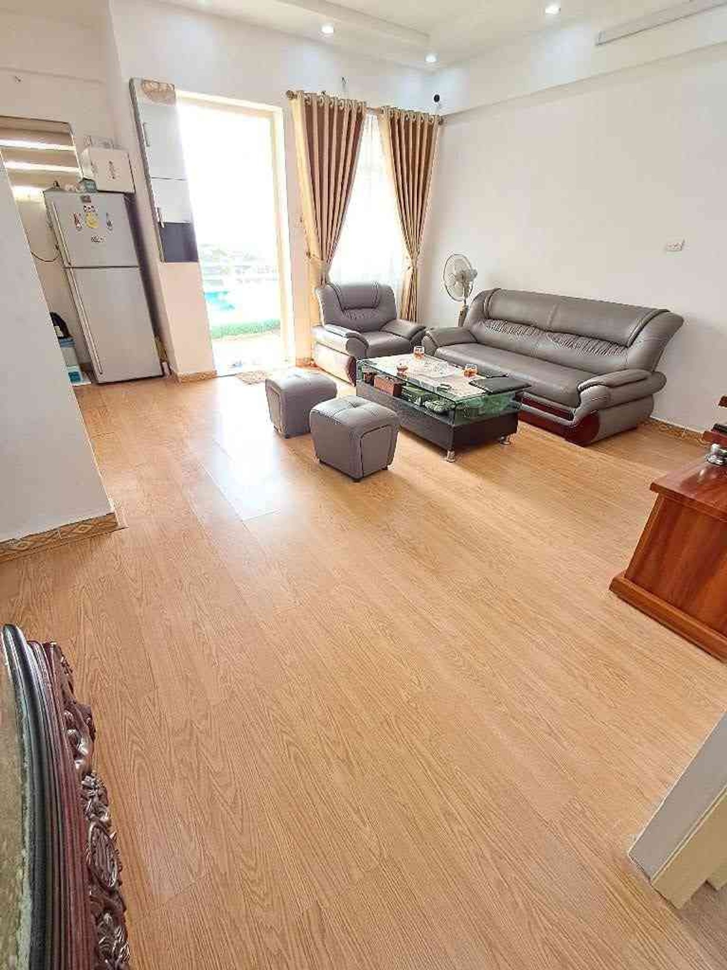 Bán nhà Chung cư Nơ 8 Pháp Vân - diện tích 83m2 6 tầng - Lô góc - giá 5,45 tỷ