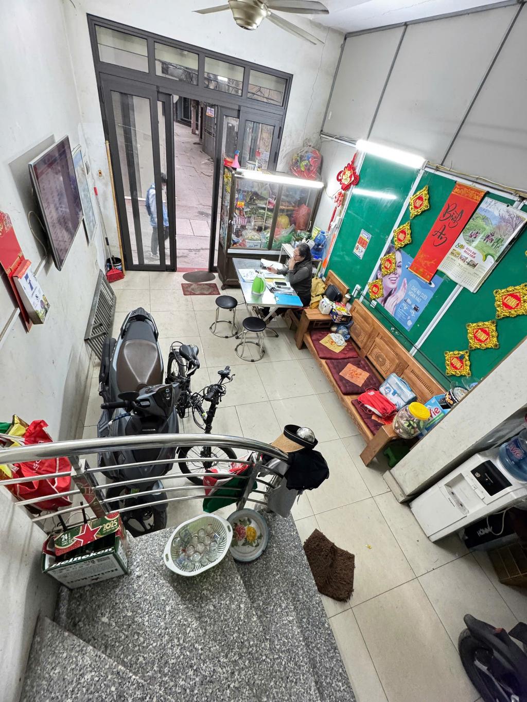 Bán nhà Kim Ngưu - diện tích 77m2 5 tầng - Ô TÔ - KINH DOANH - giá 27,5 tỷ