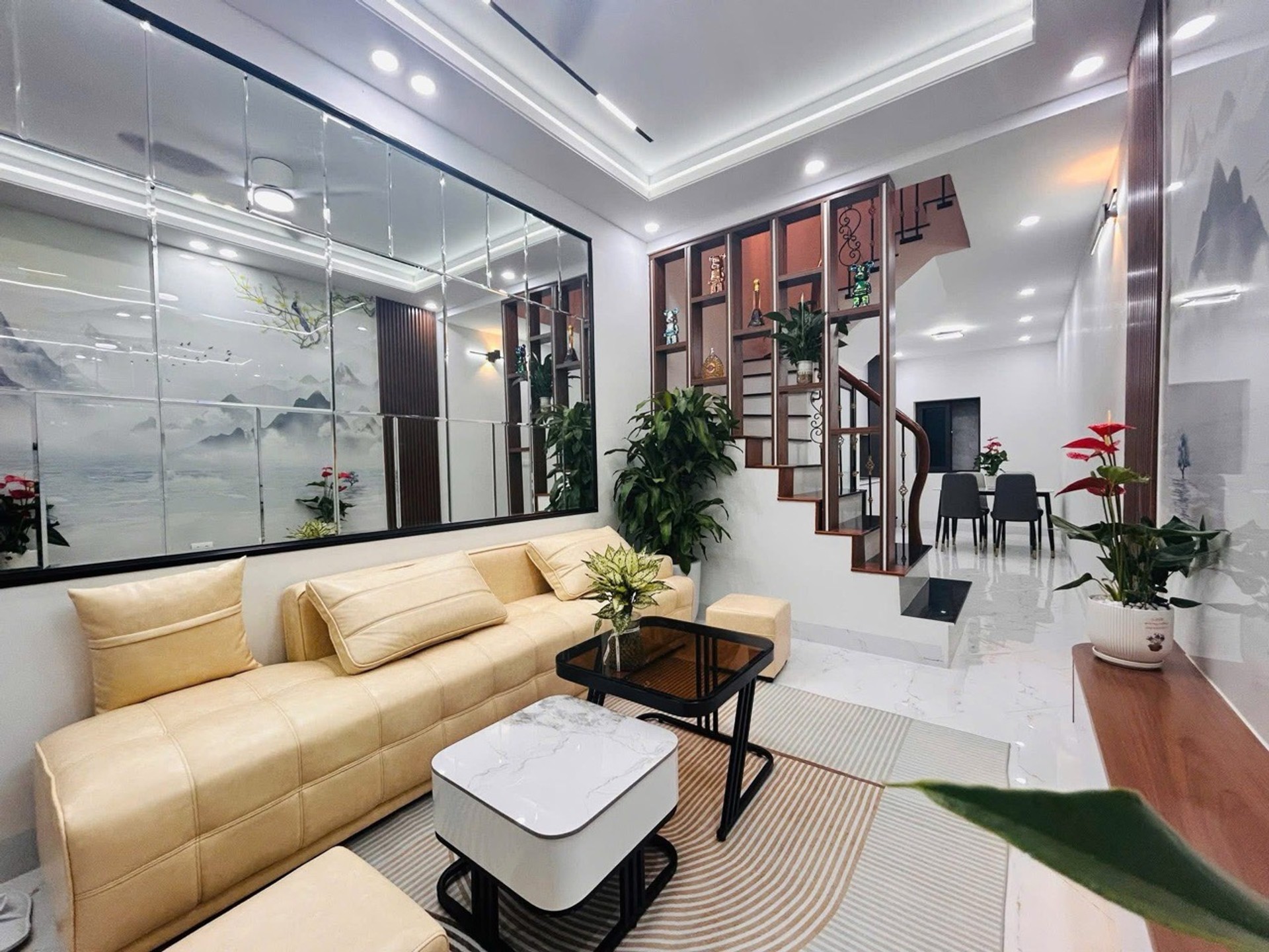 Bán nhà Quan Nhân - diện tích 33m2 4 tầng - Ngõ thông tứ phía - giá 7,2 tỷ