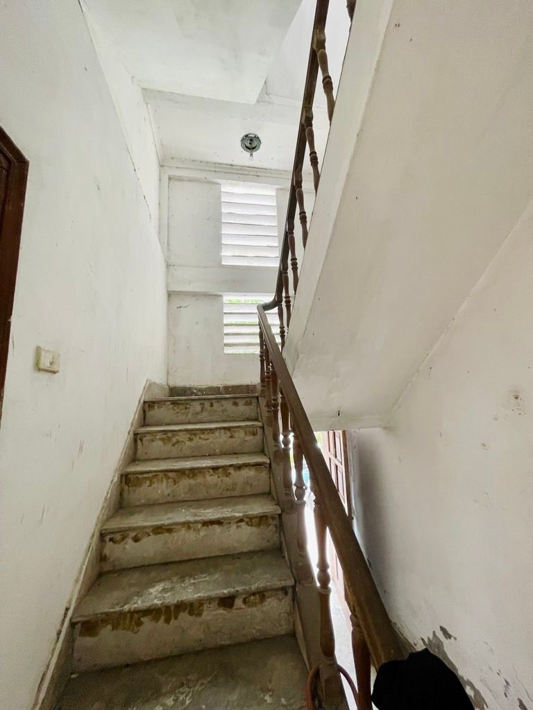 Bán nhà Triều Khúc - diện tích 159m2 4 tầng - Nhà cũ, có thể cải tạo - giá 38 tỷ