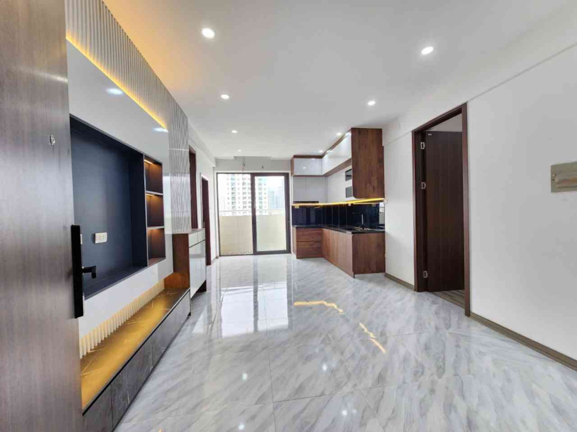 Bán nhà Vĩnh Hoàng - diện tích 60m2 15 tầng - Căn góc view hồ - giá 4,72 tỷ