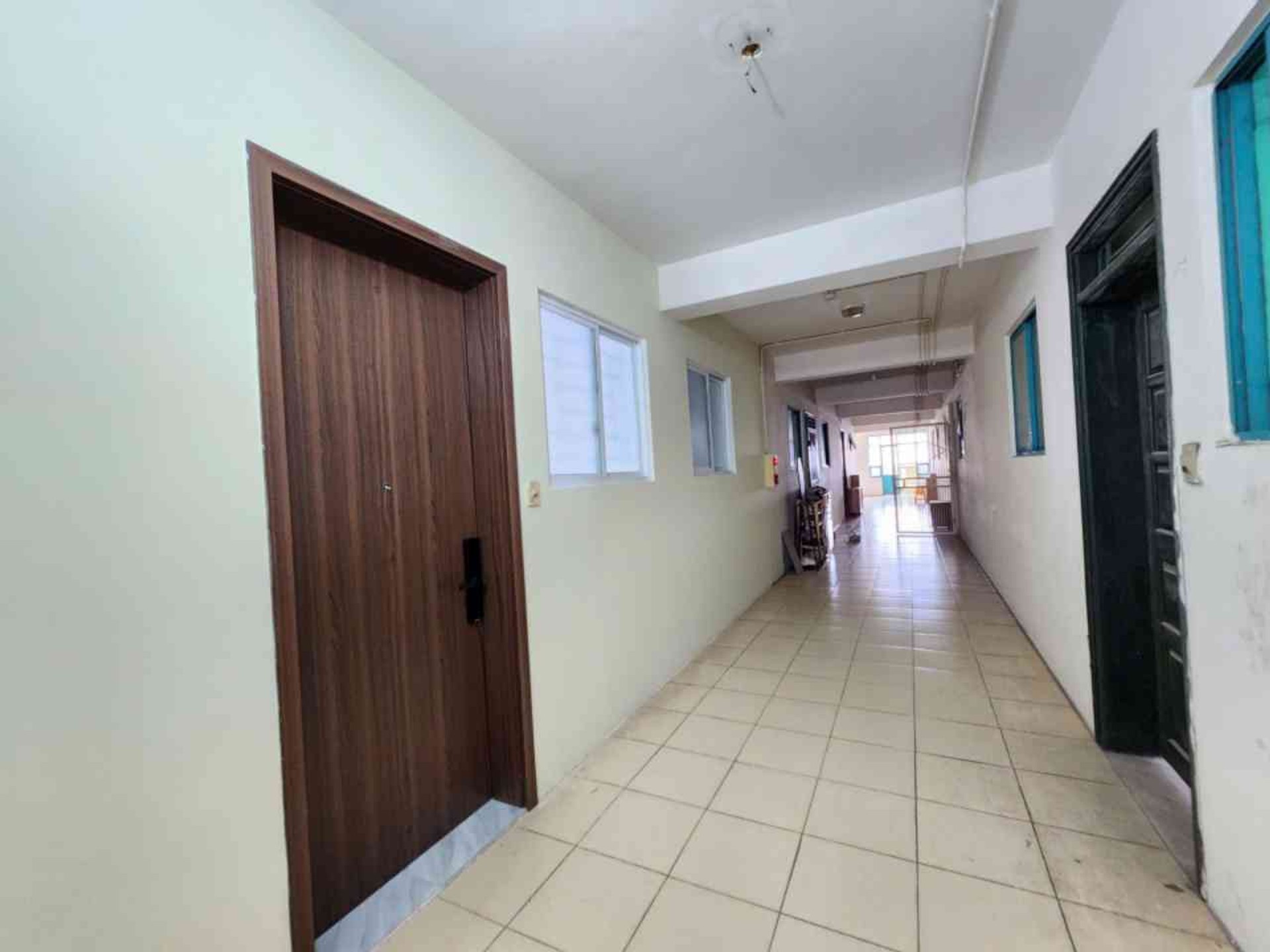 Bán nhà Vĩnh Hoàng - diện tích 60m2 15 tầng - Căn góc view hồ - giá 4,72 tỷ